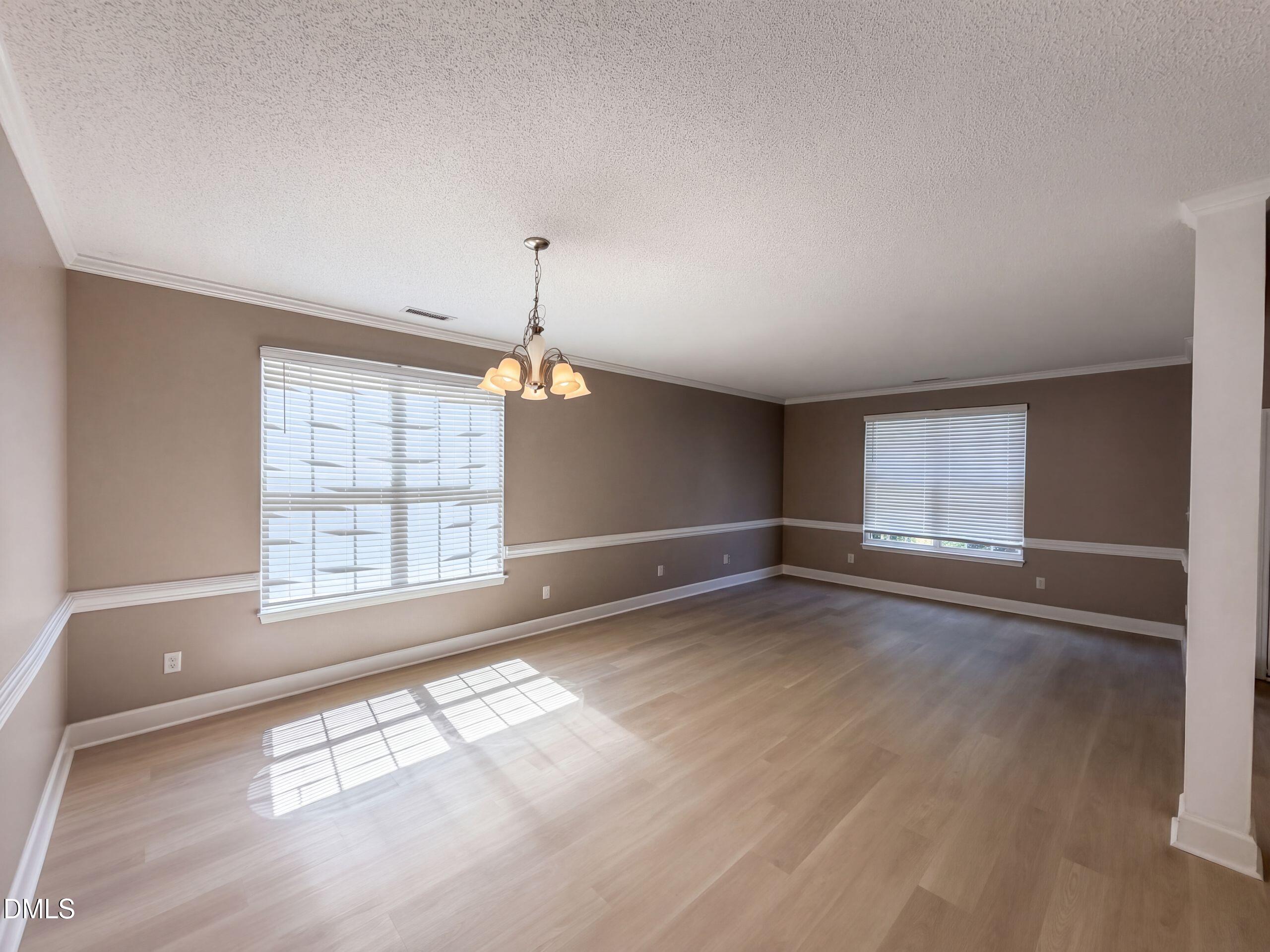 2619 Dutch Grove Circle Property Photo 7