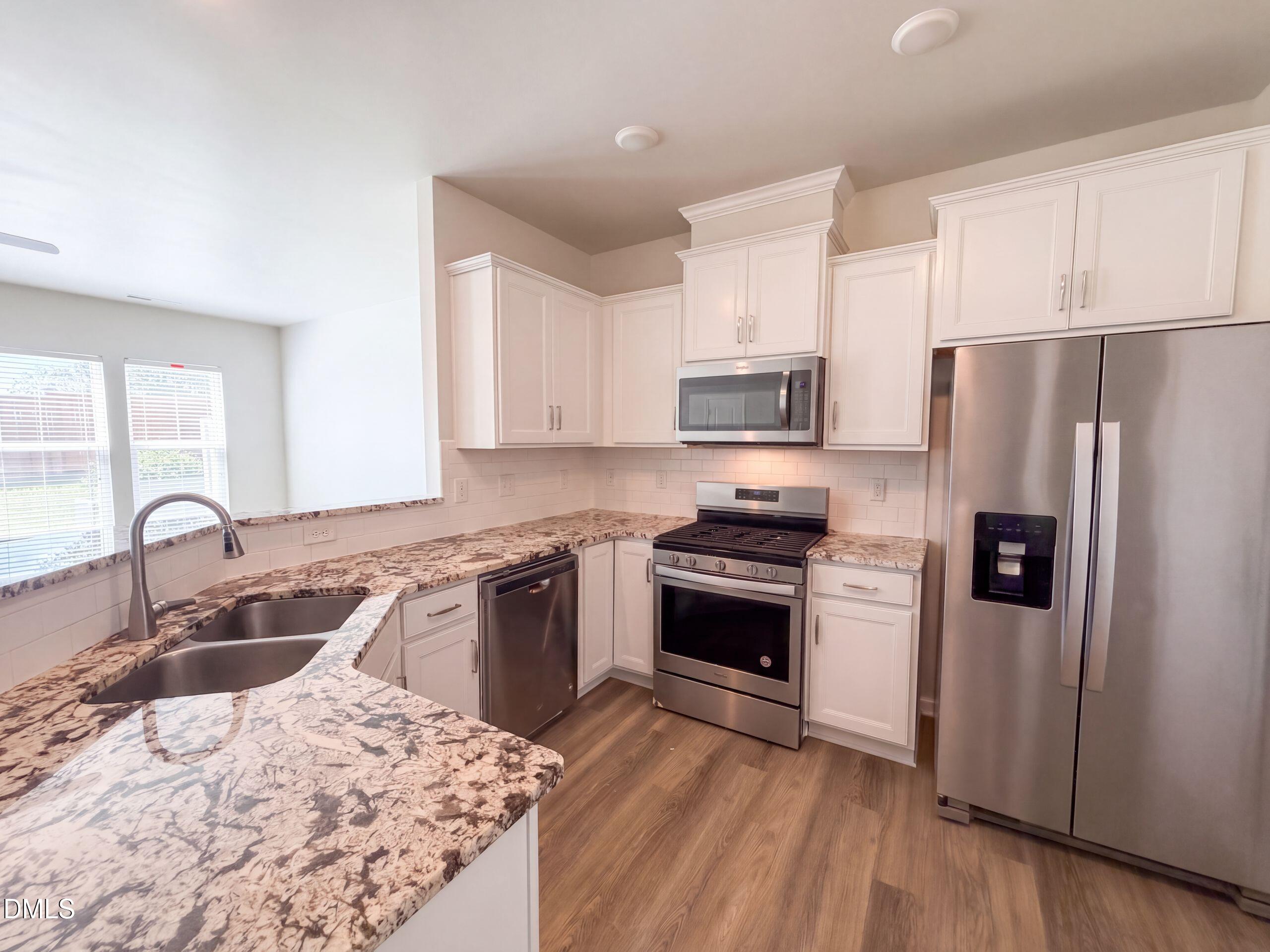 1053 Laceflower Drive Property Photo 2