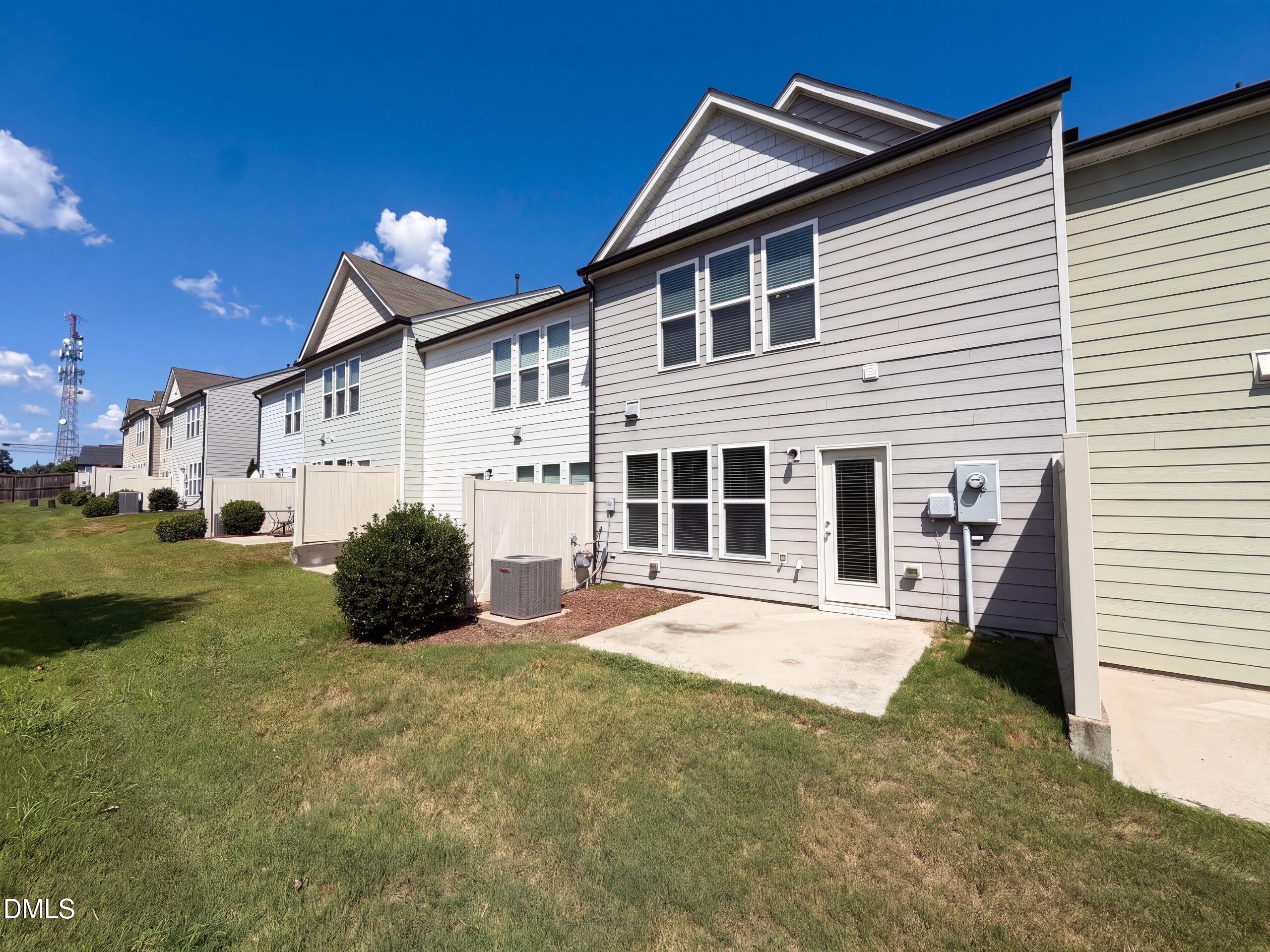 1053 Laceflower Drive Property Photo 15