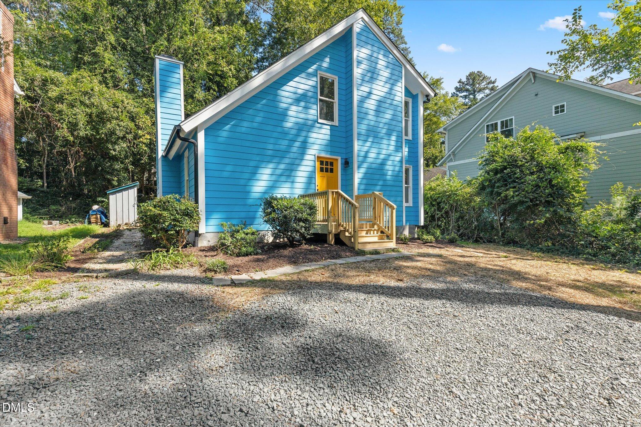 3213 Stanford Drive Property Photo 2