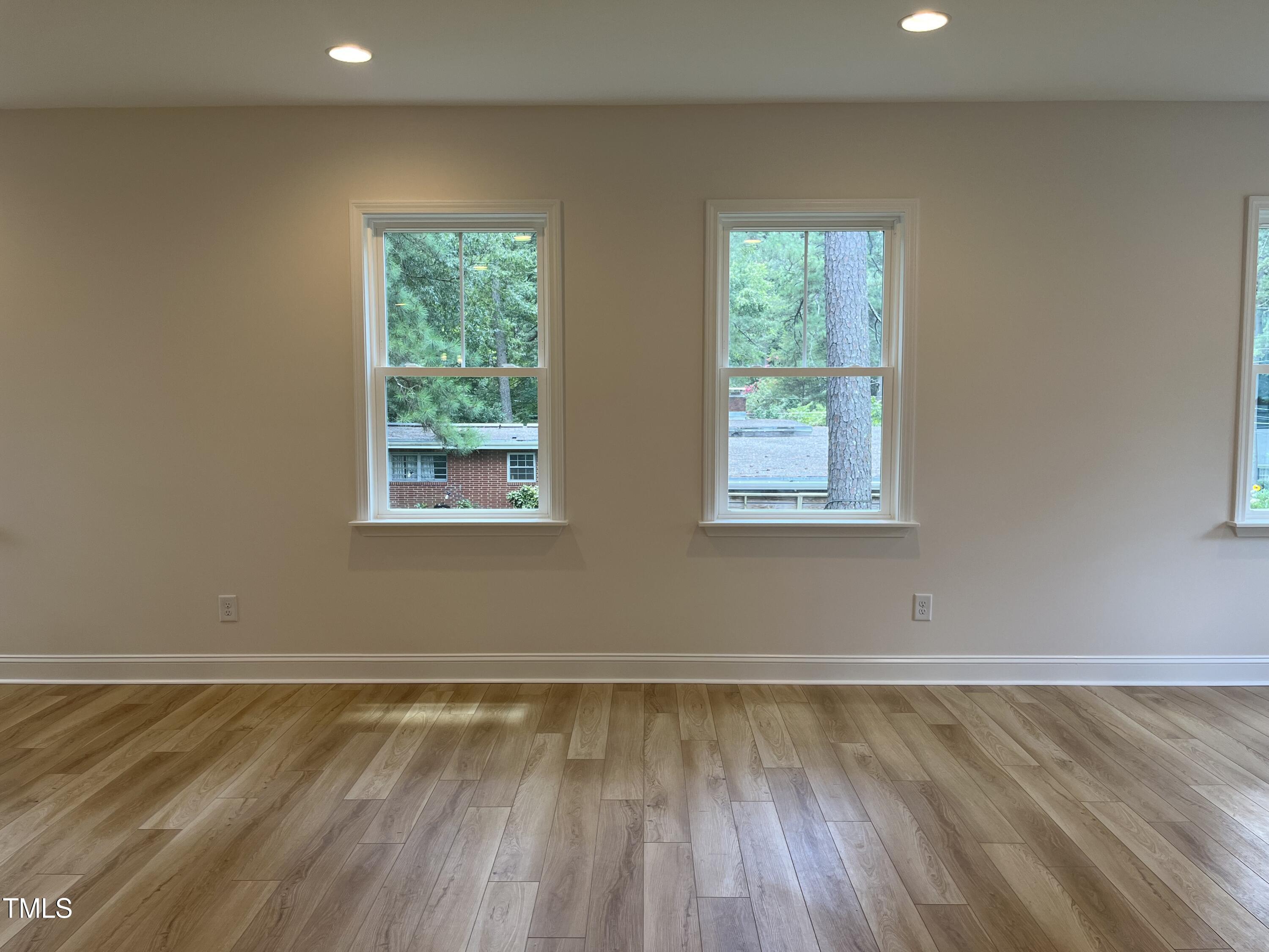 313 W Cornwallis Road Property Photo 19