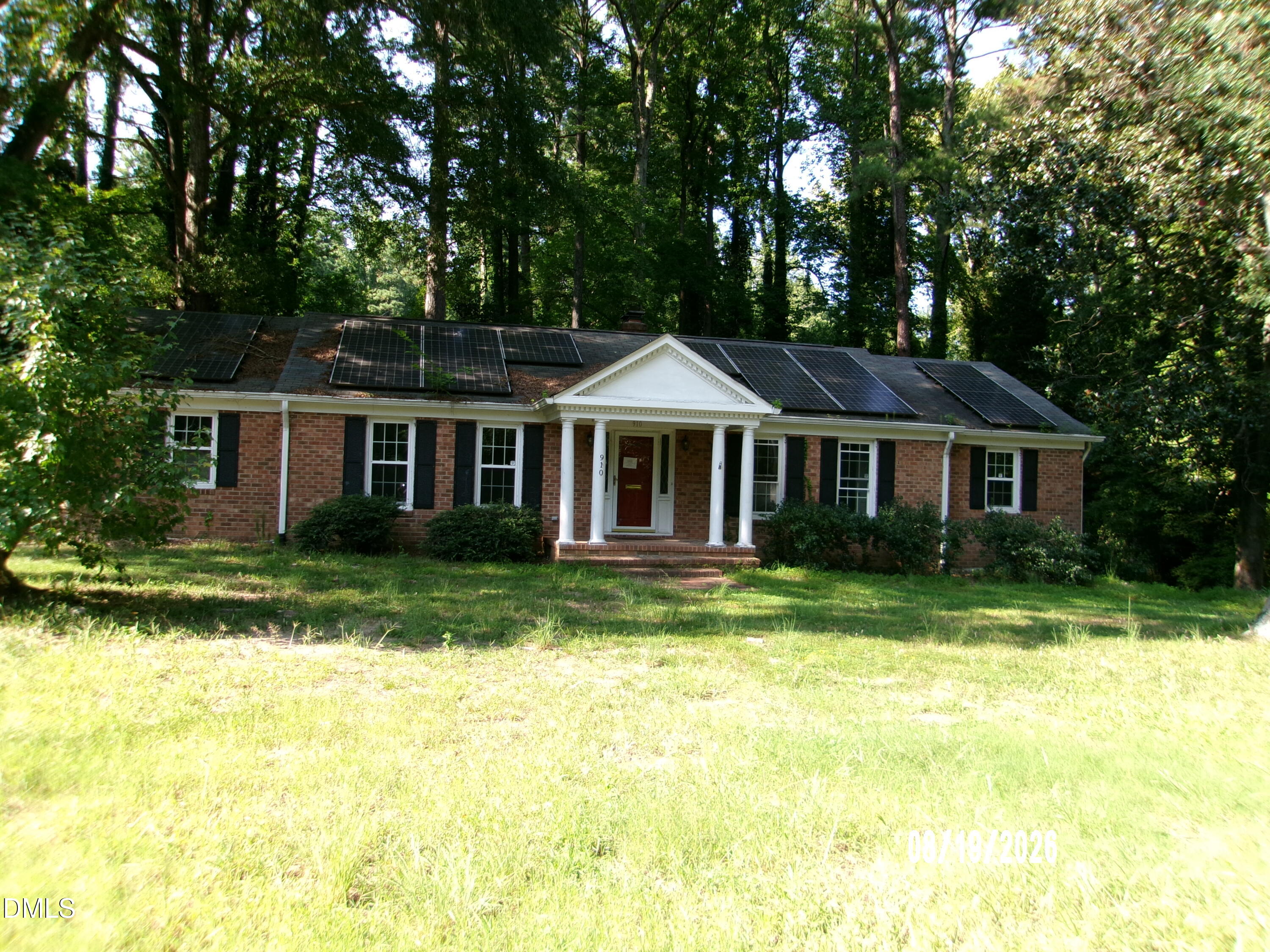 910 Parham Street Property Photo 1