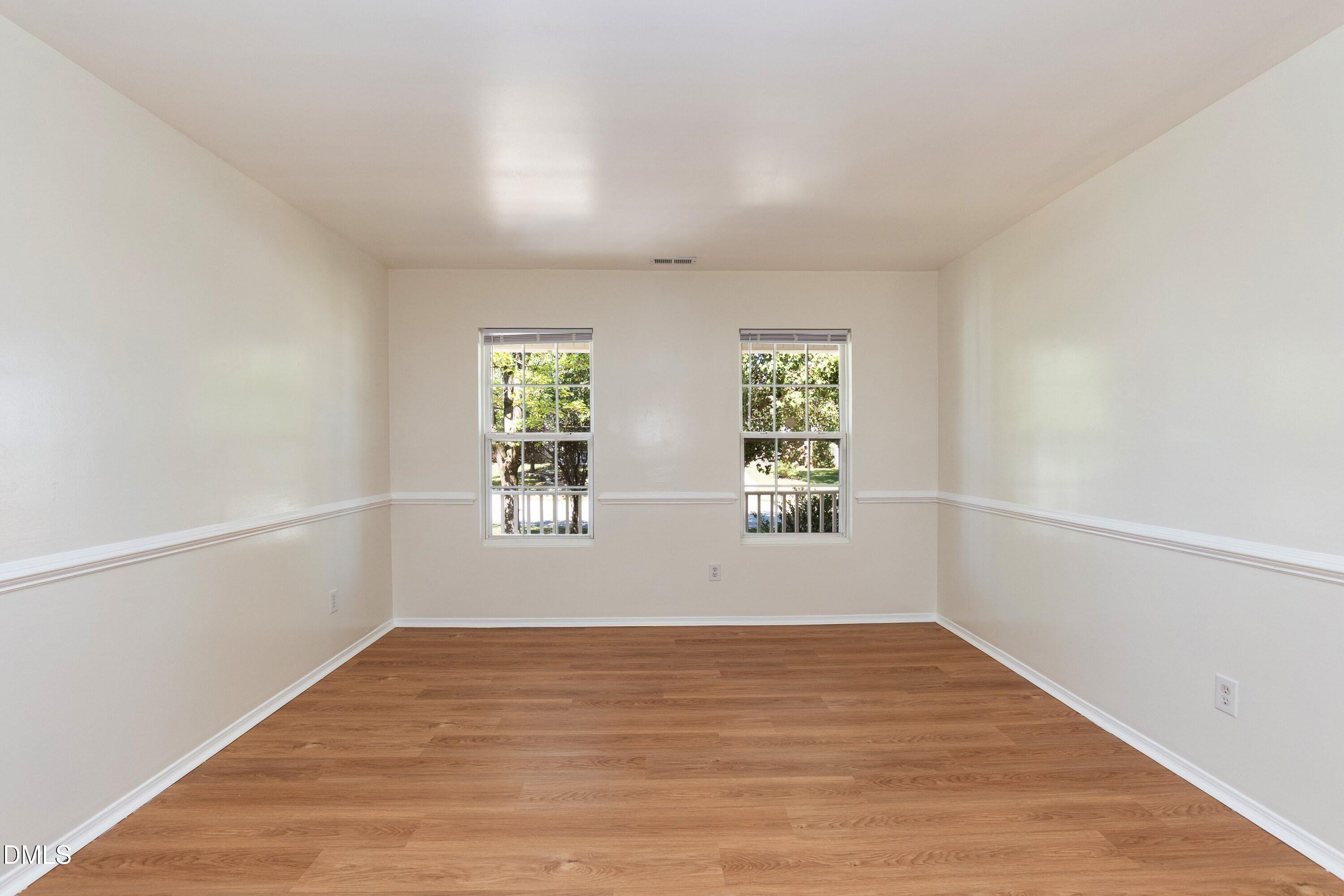 1017 Breeze Lane Property Photo 6
