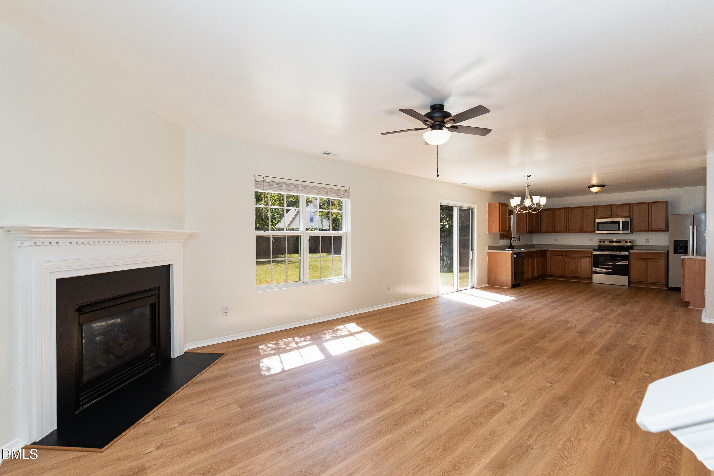 1017 Breeze Lane Property Photo 15