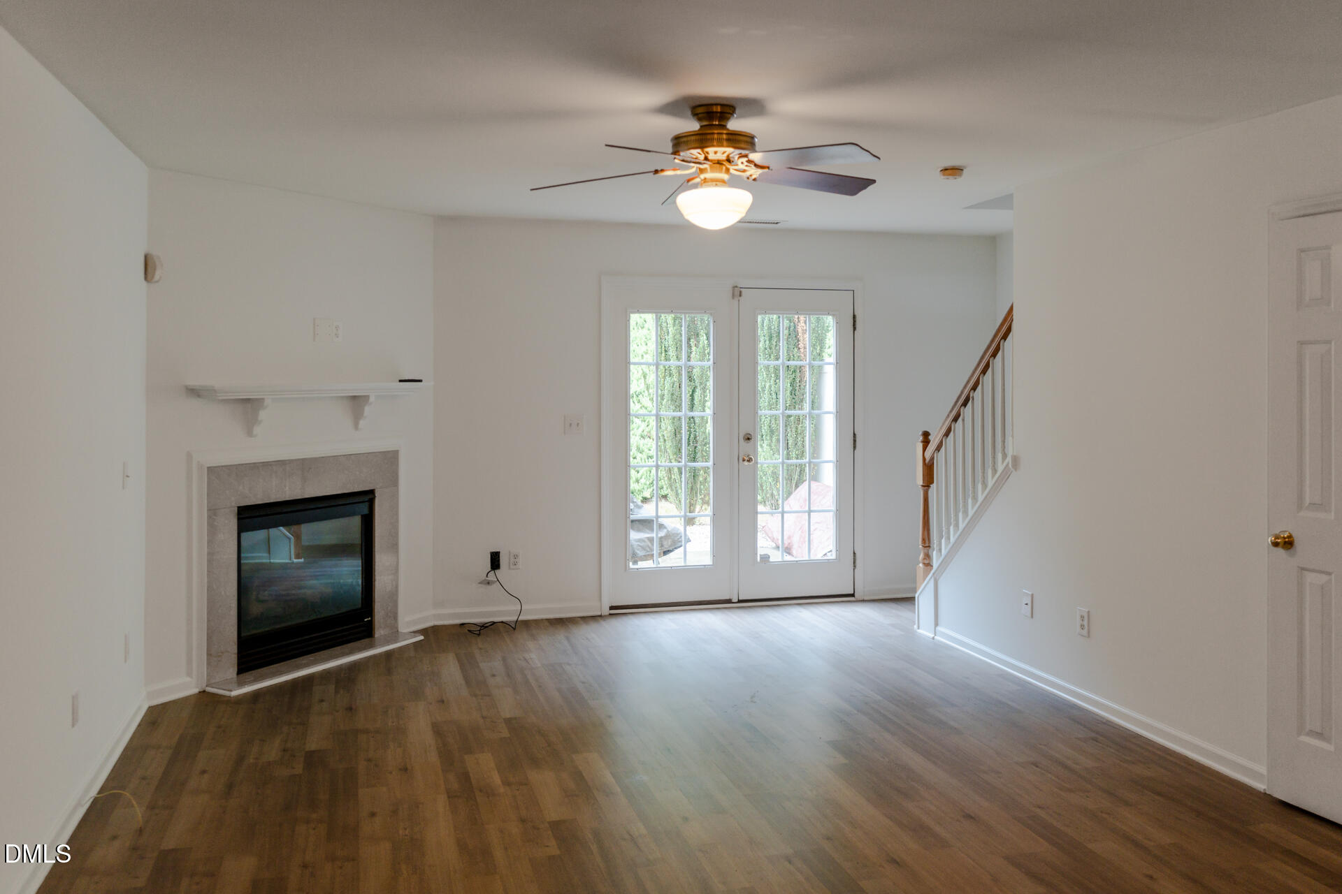 2641 Vega Court Property Photo 6