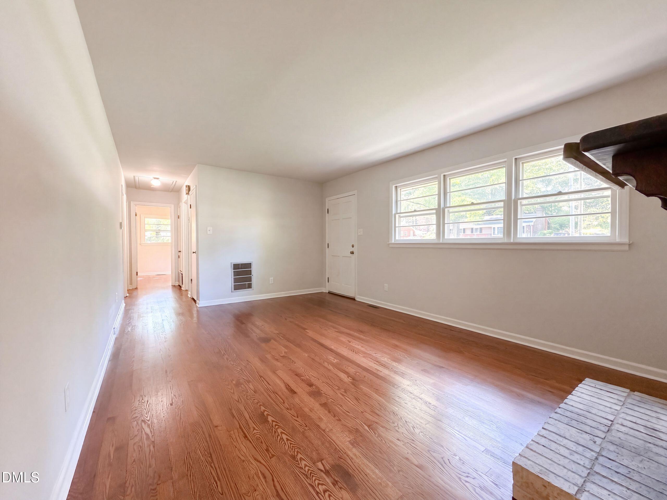 3811 Woodside Road Property Photo 7