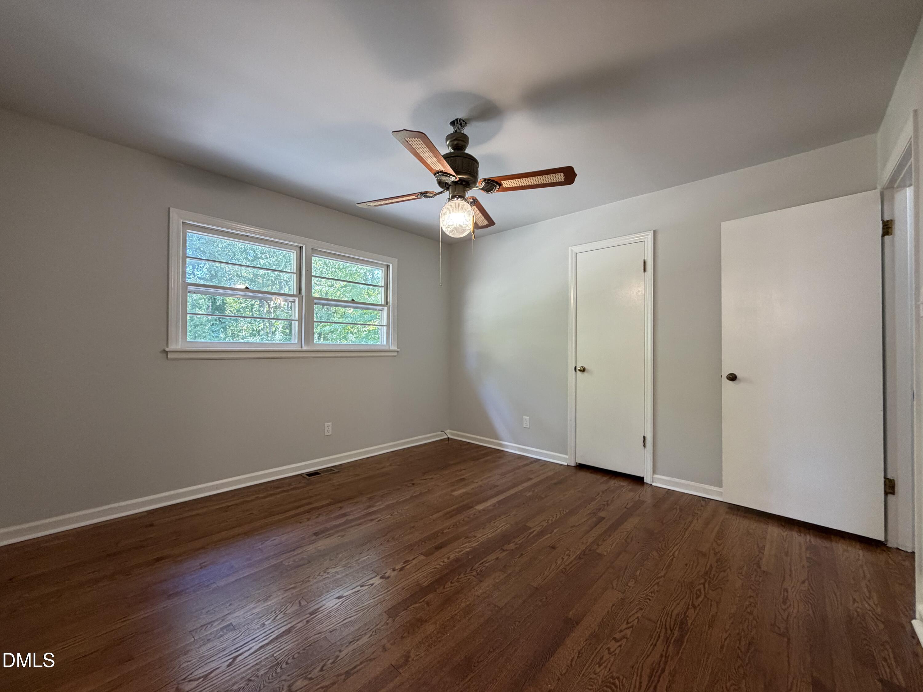 3811 Woodside Road Property Photo 8