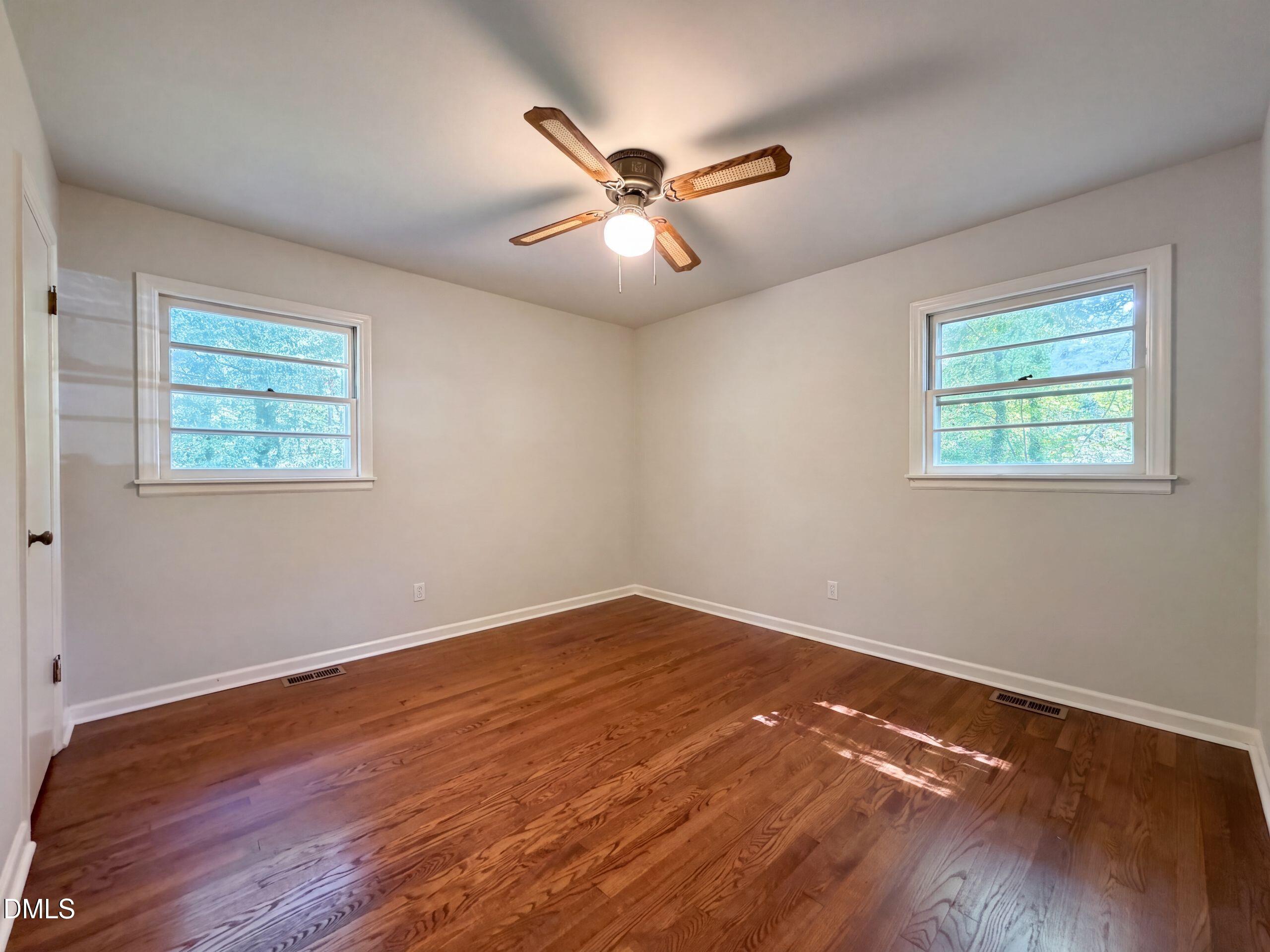 3811 Woodside Road Property Photo 10