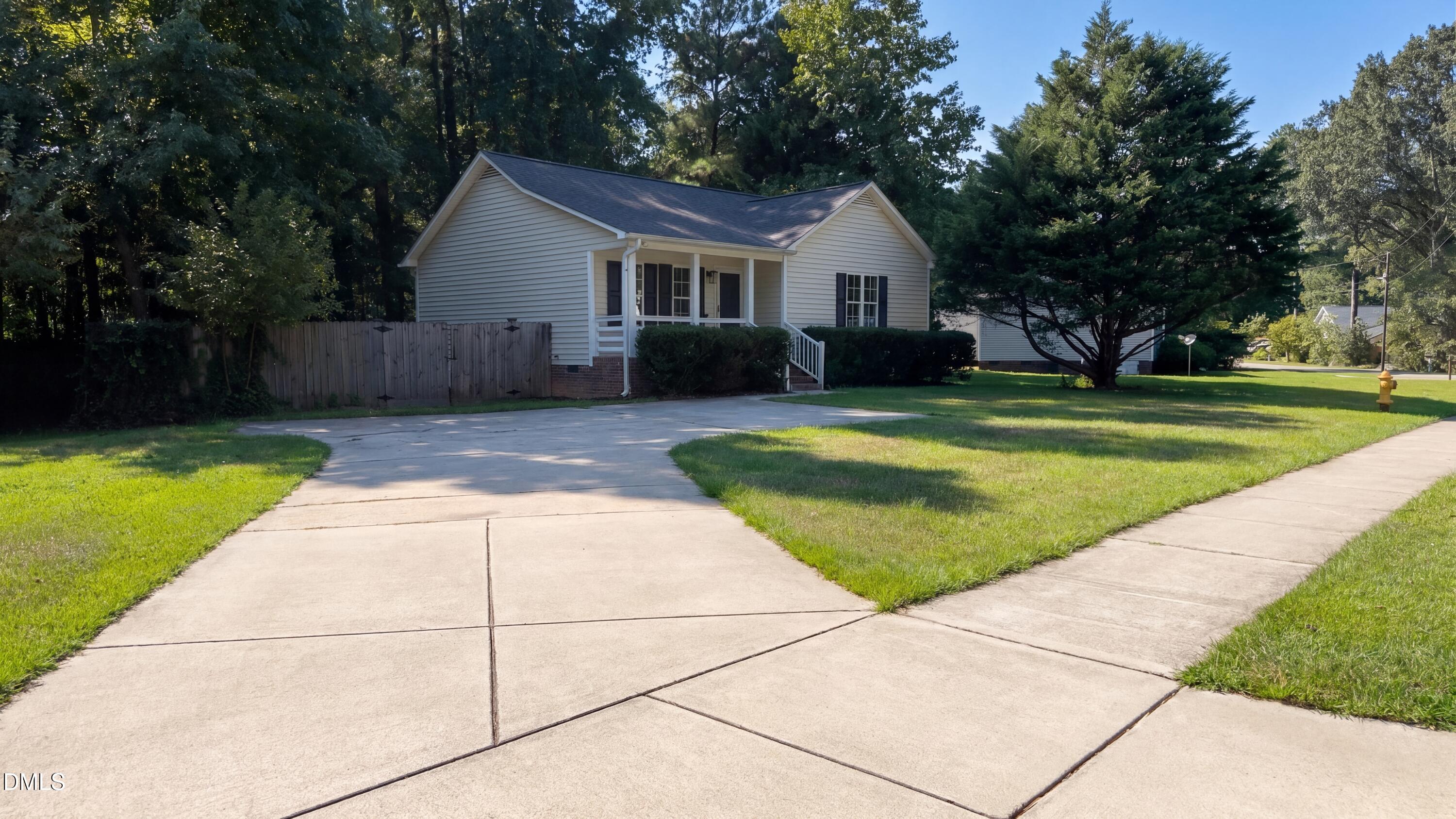270 Lakewood Drive Property Photo 1
