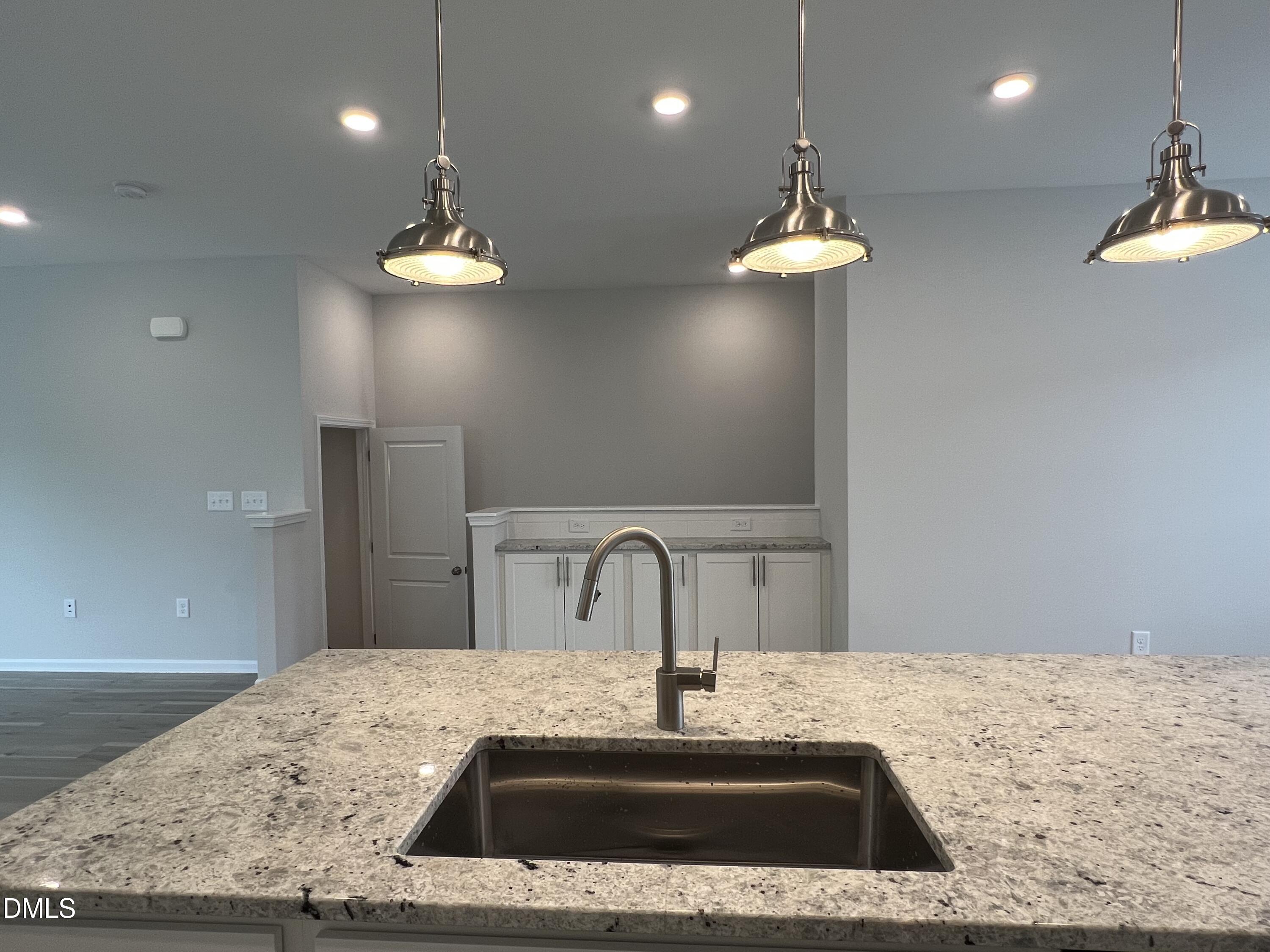 1237 Commack Drive Property Photo 8