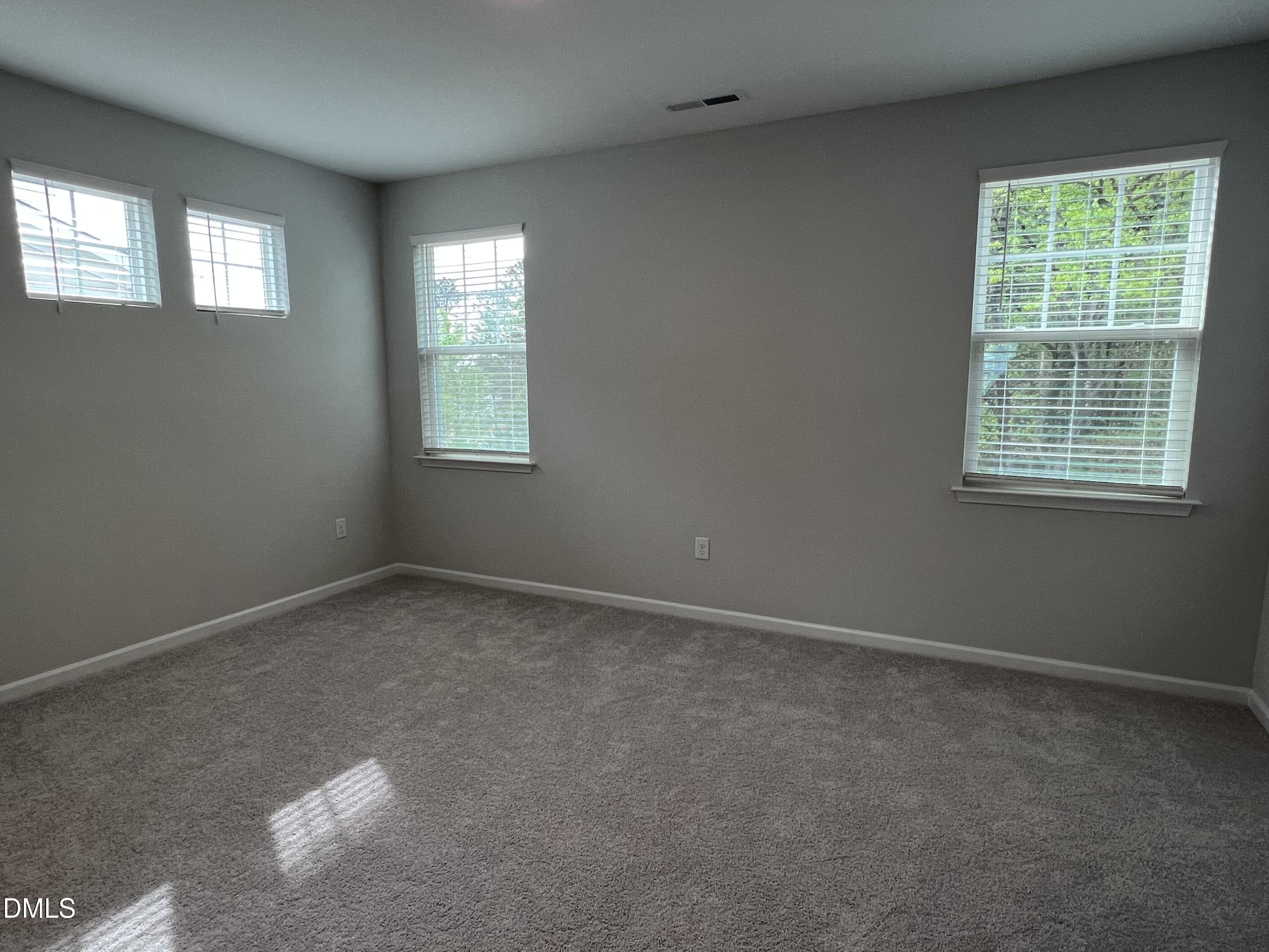1237 Commack Drive Property Photo 10