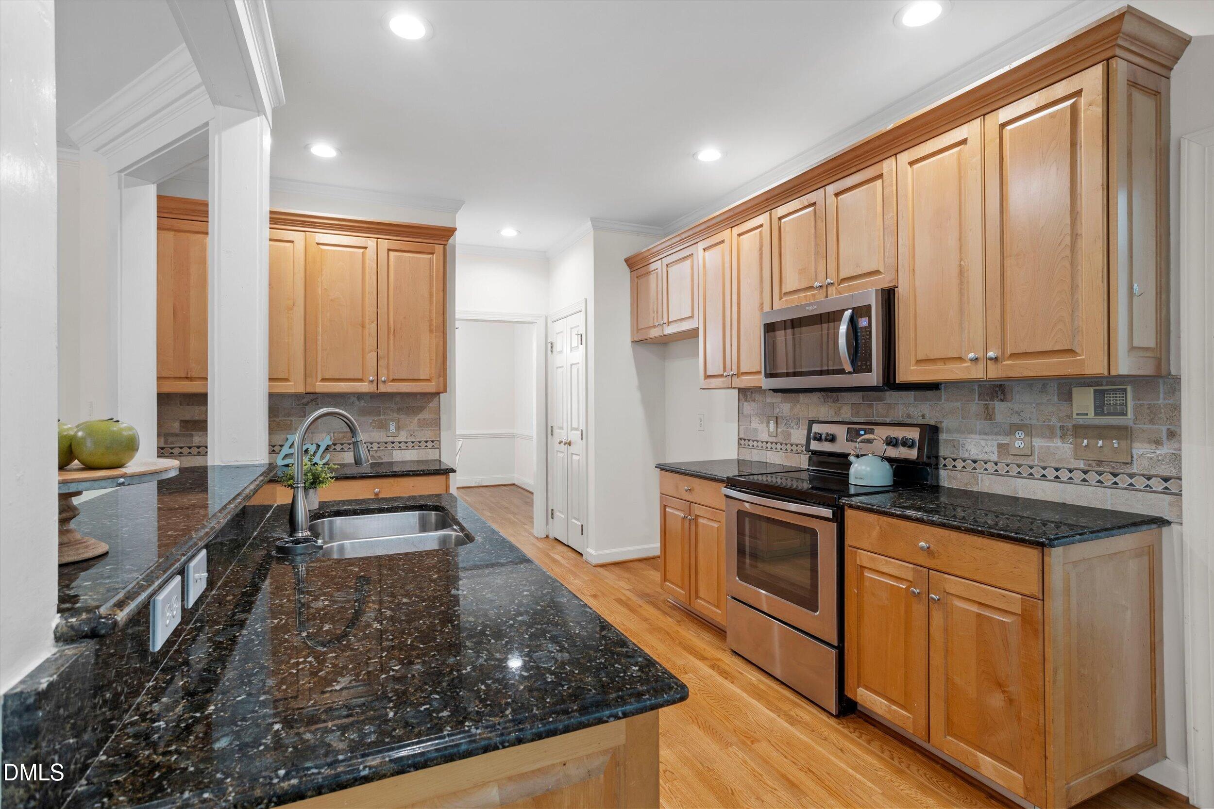 1809 Oakboro Drive Property Photo 11