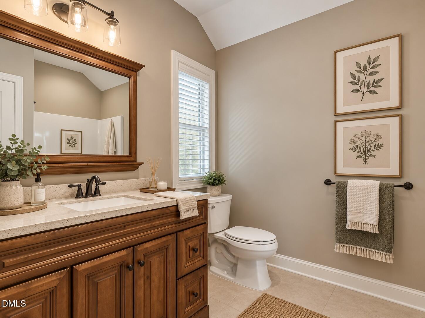1149 Golden Star Way Property Photo 27
