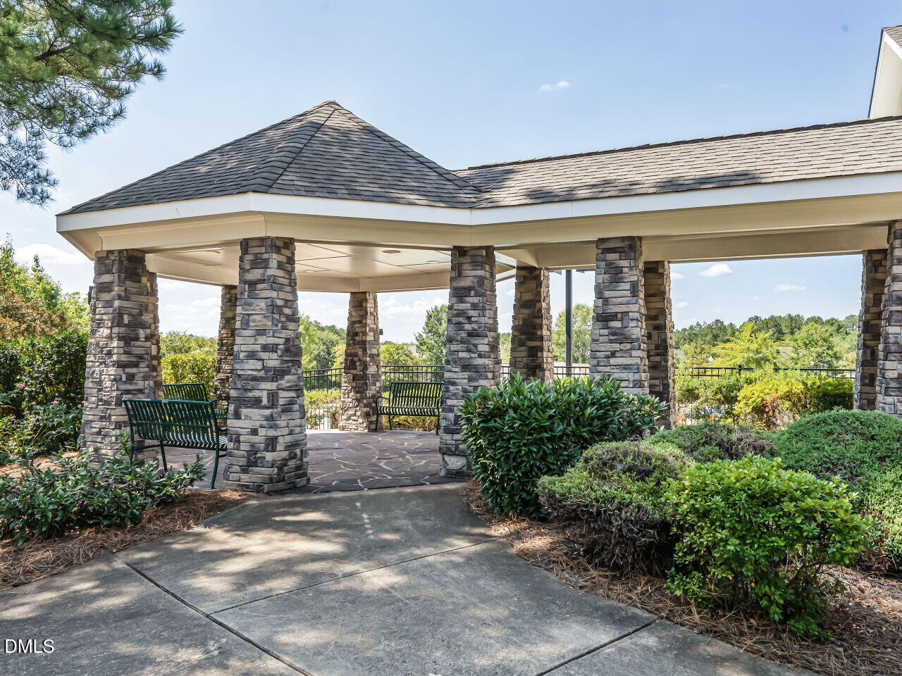 1149 Golden Star Way Property Photo 40