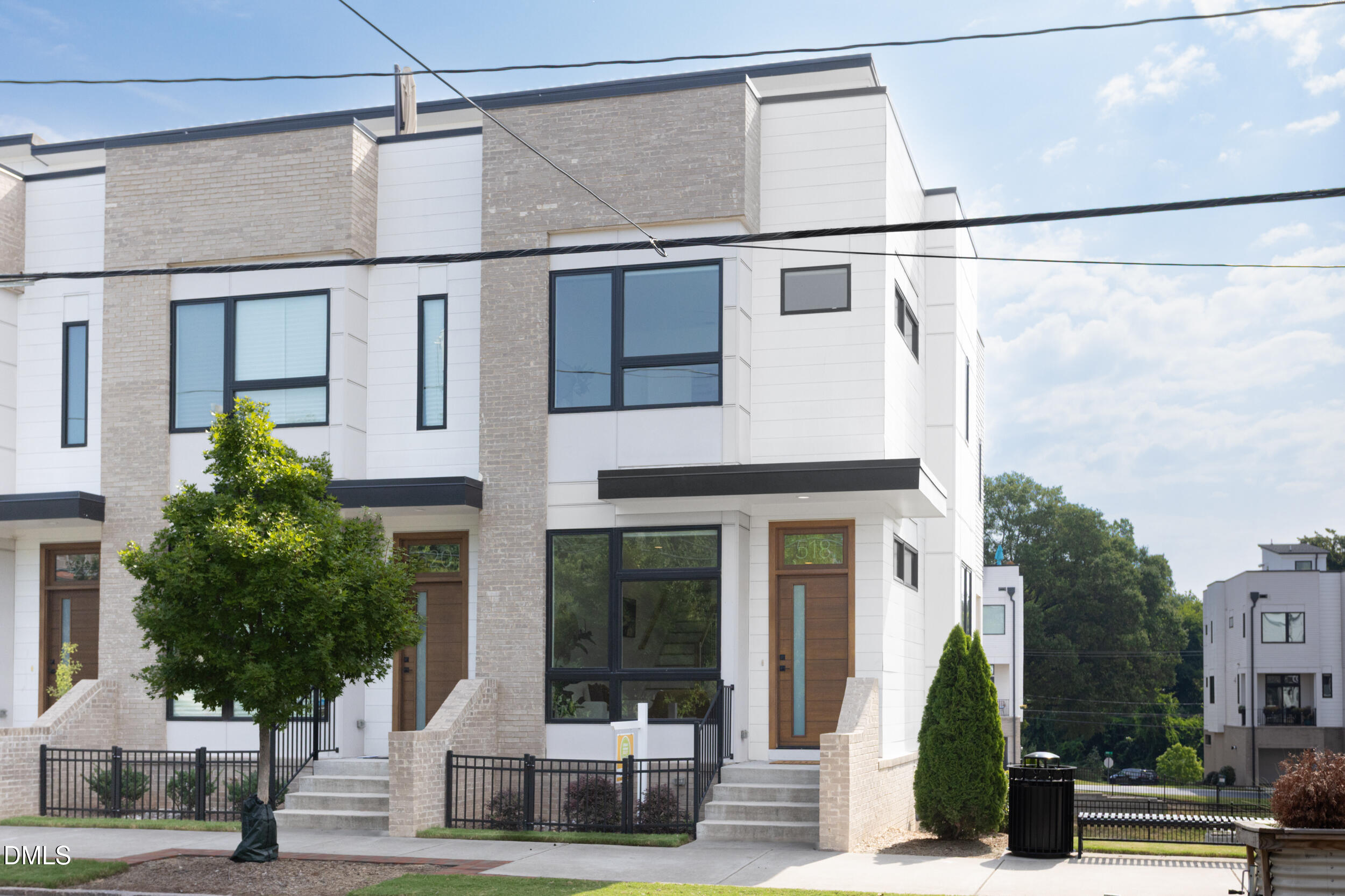518 N Roxboro Street Property Photo 2