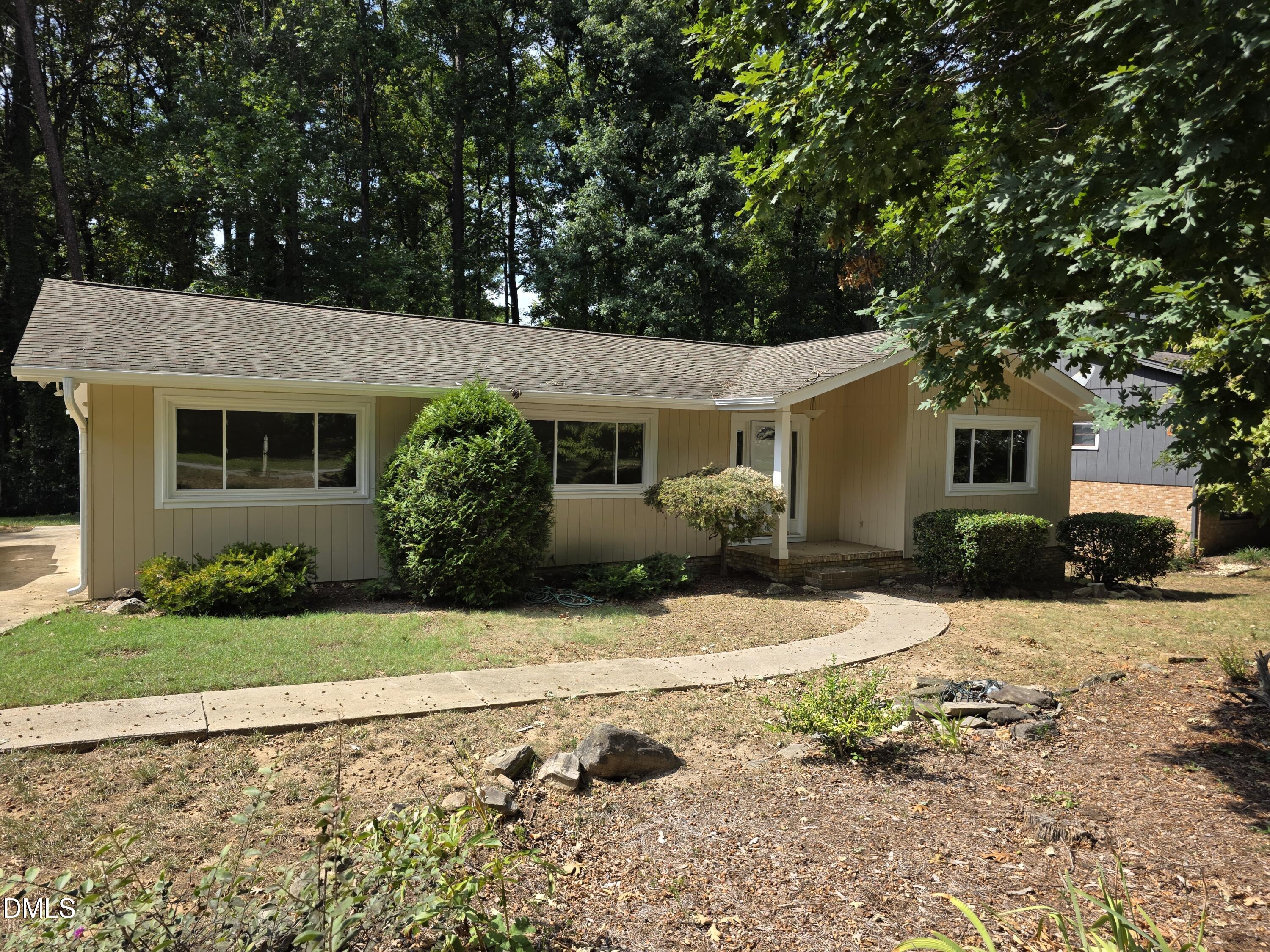 6721 Brookhollow Drive Property Photo 1