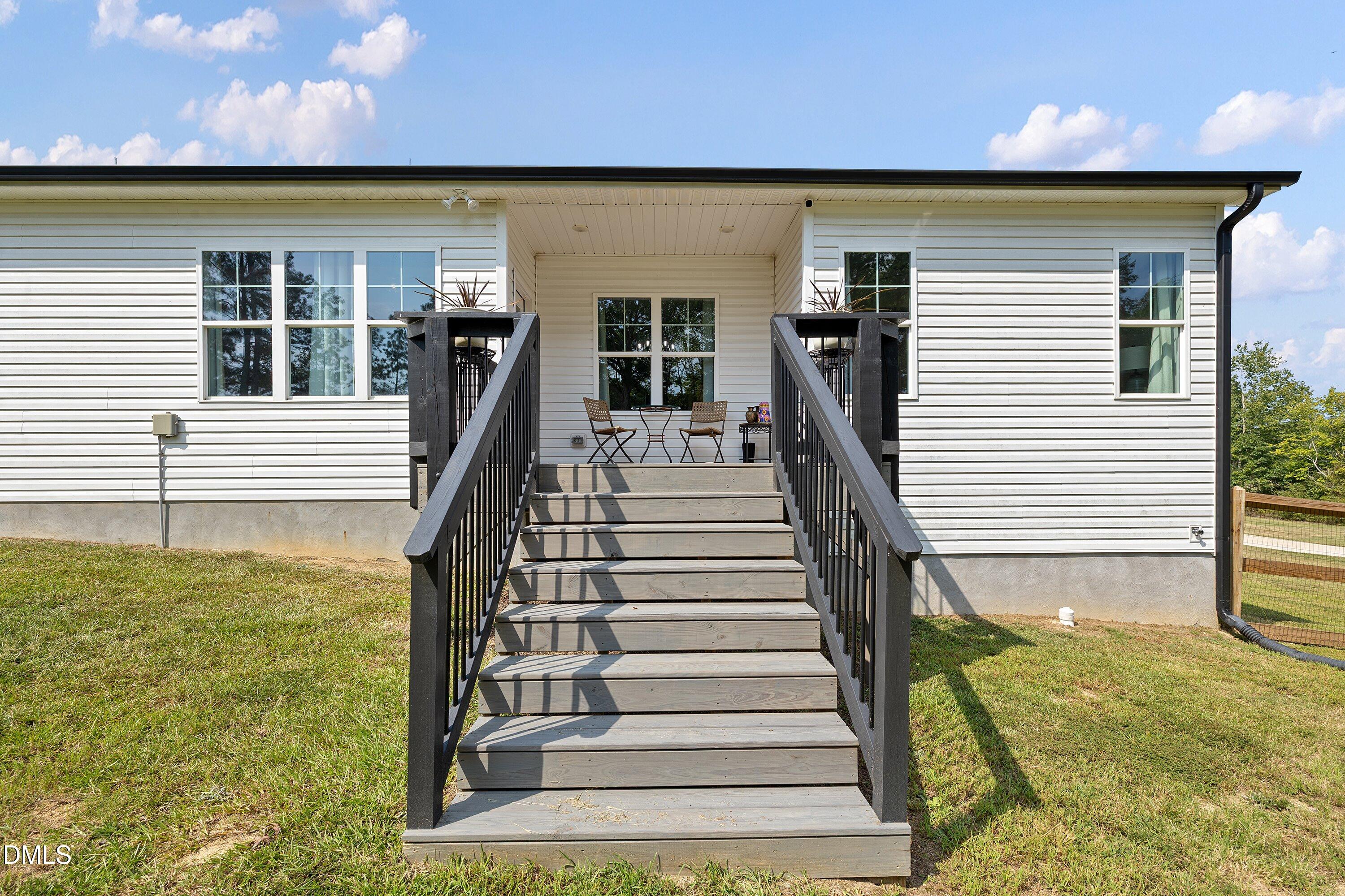 240 Sourgum Court Property Photo 22