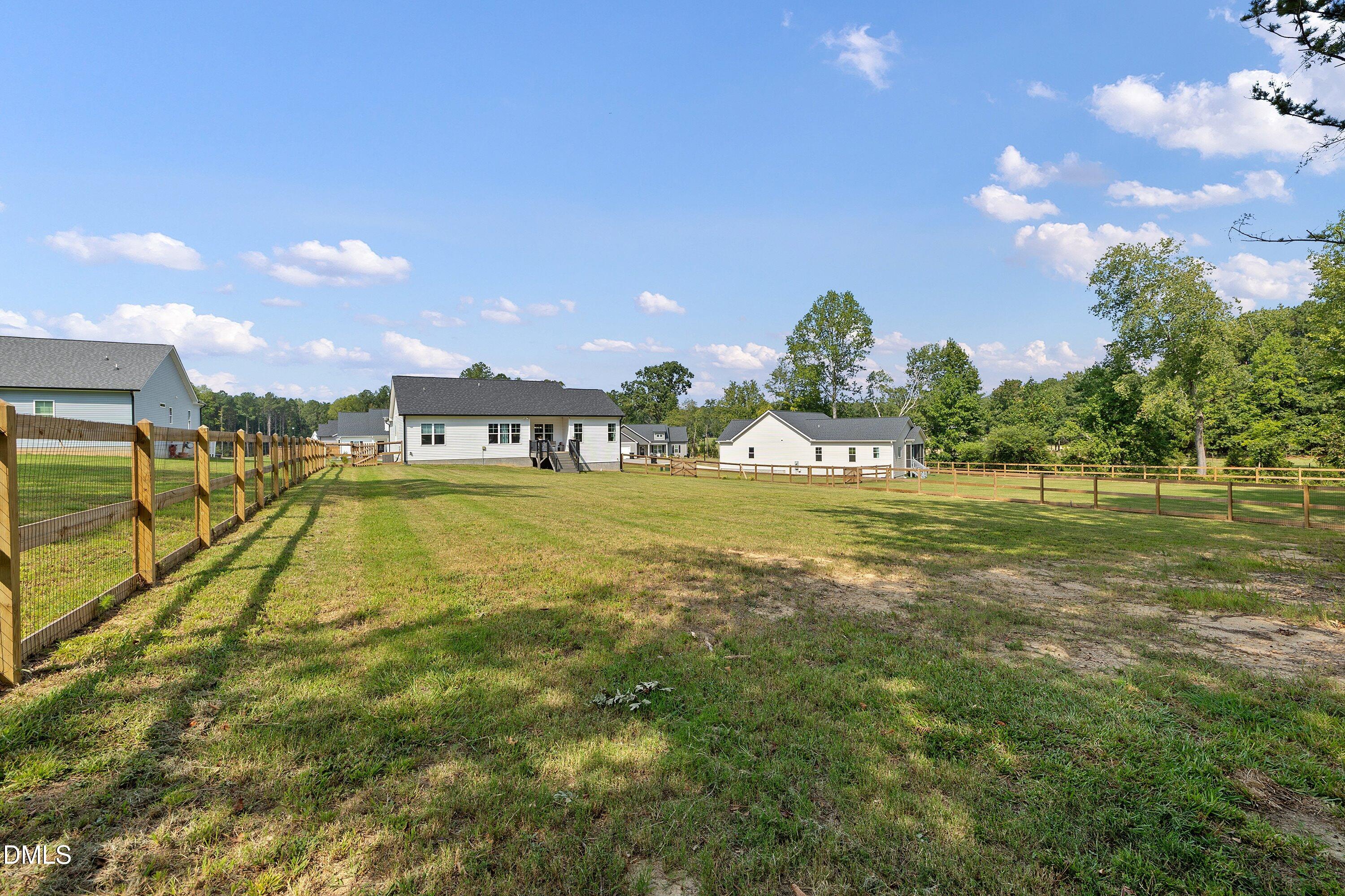 240 Sourgum Court Property Photo 23