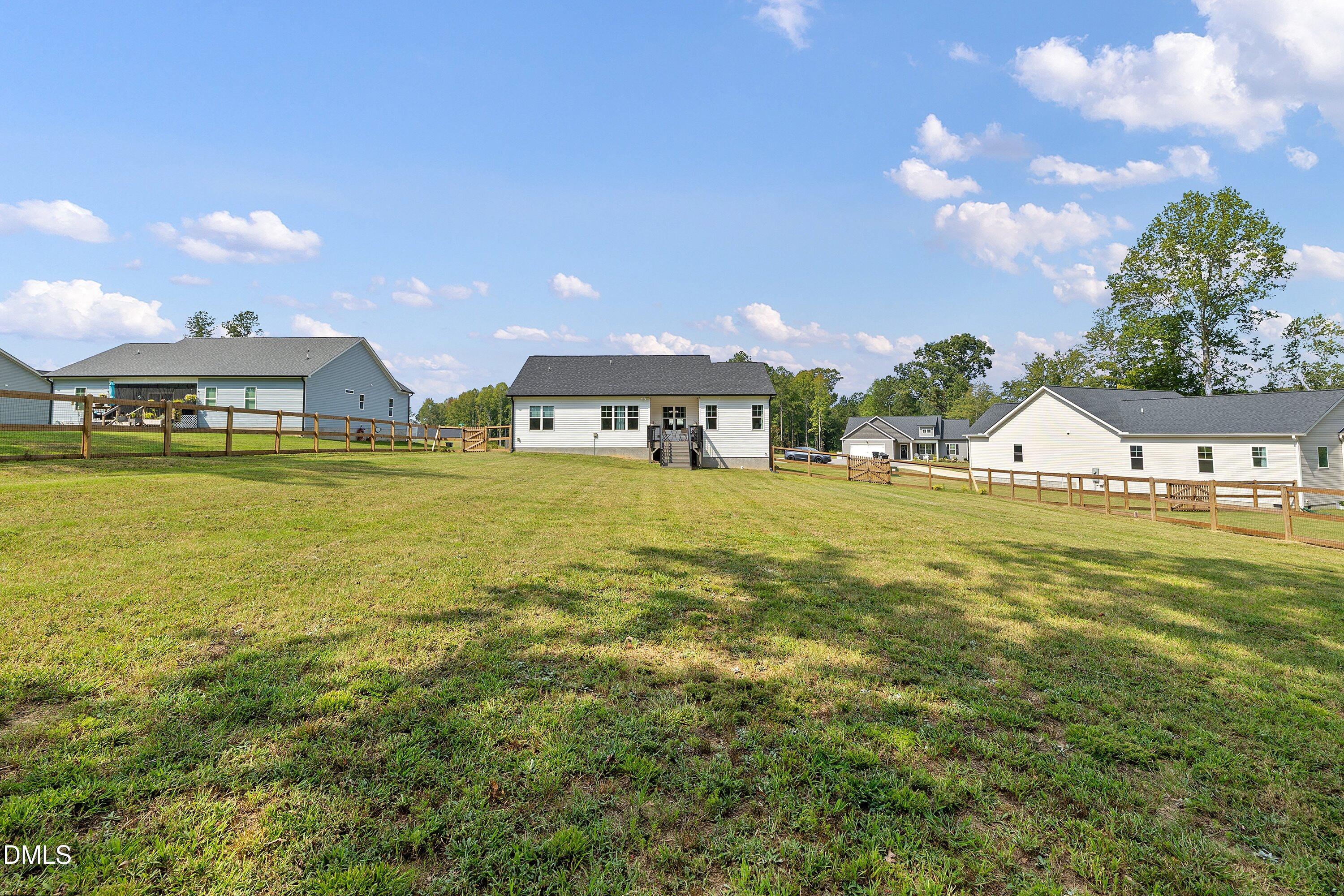 240 Sourgum Court Property Photo 24
