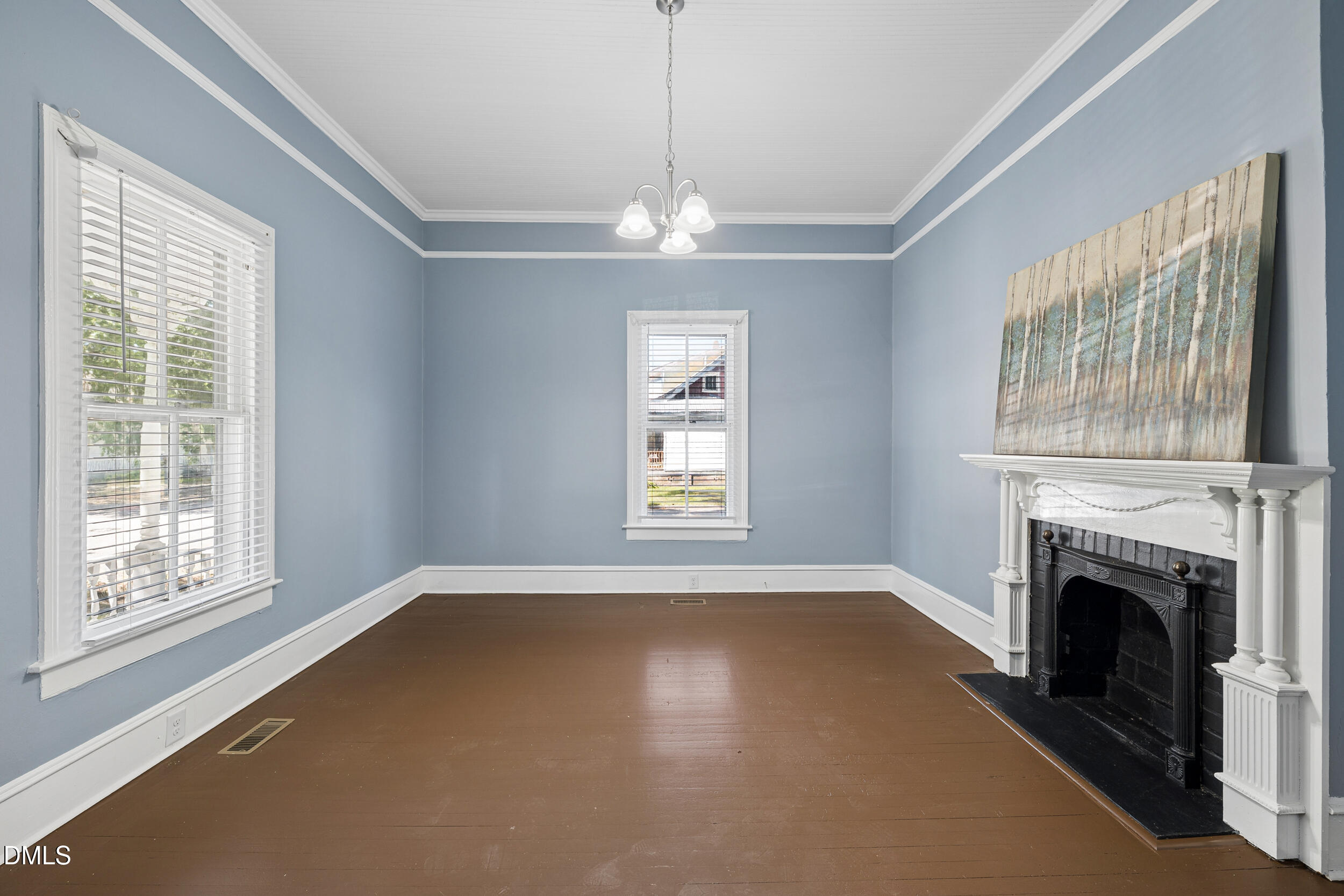 412 W Walnut Street Property Photo 10