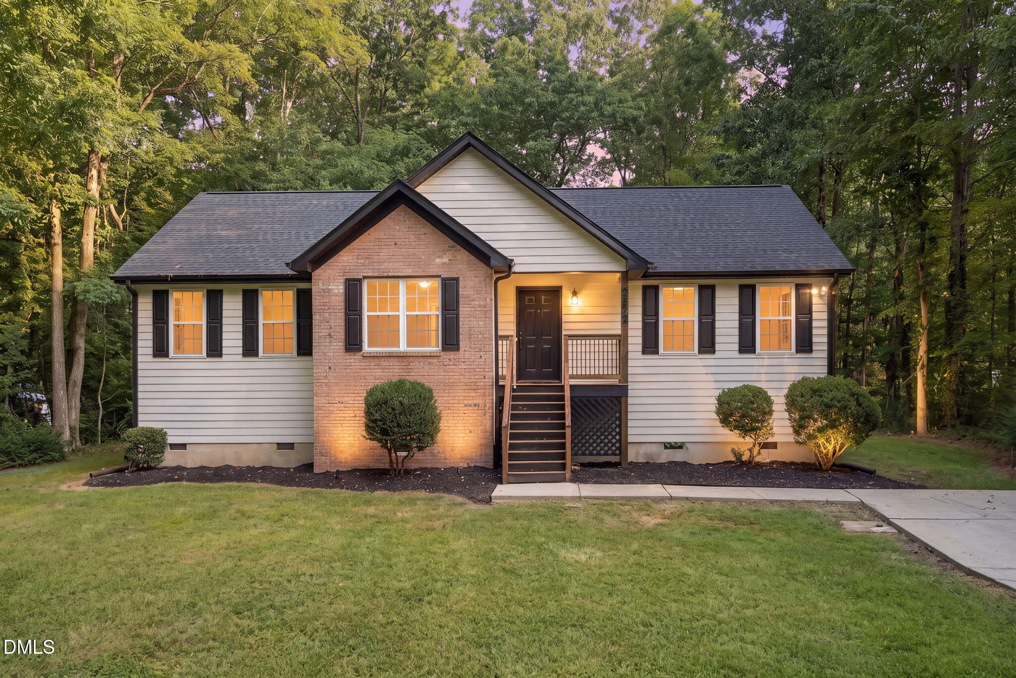 2572 Chadwick Place Property Photo 1