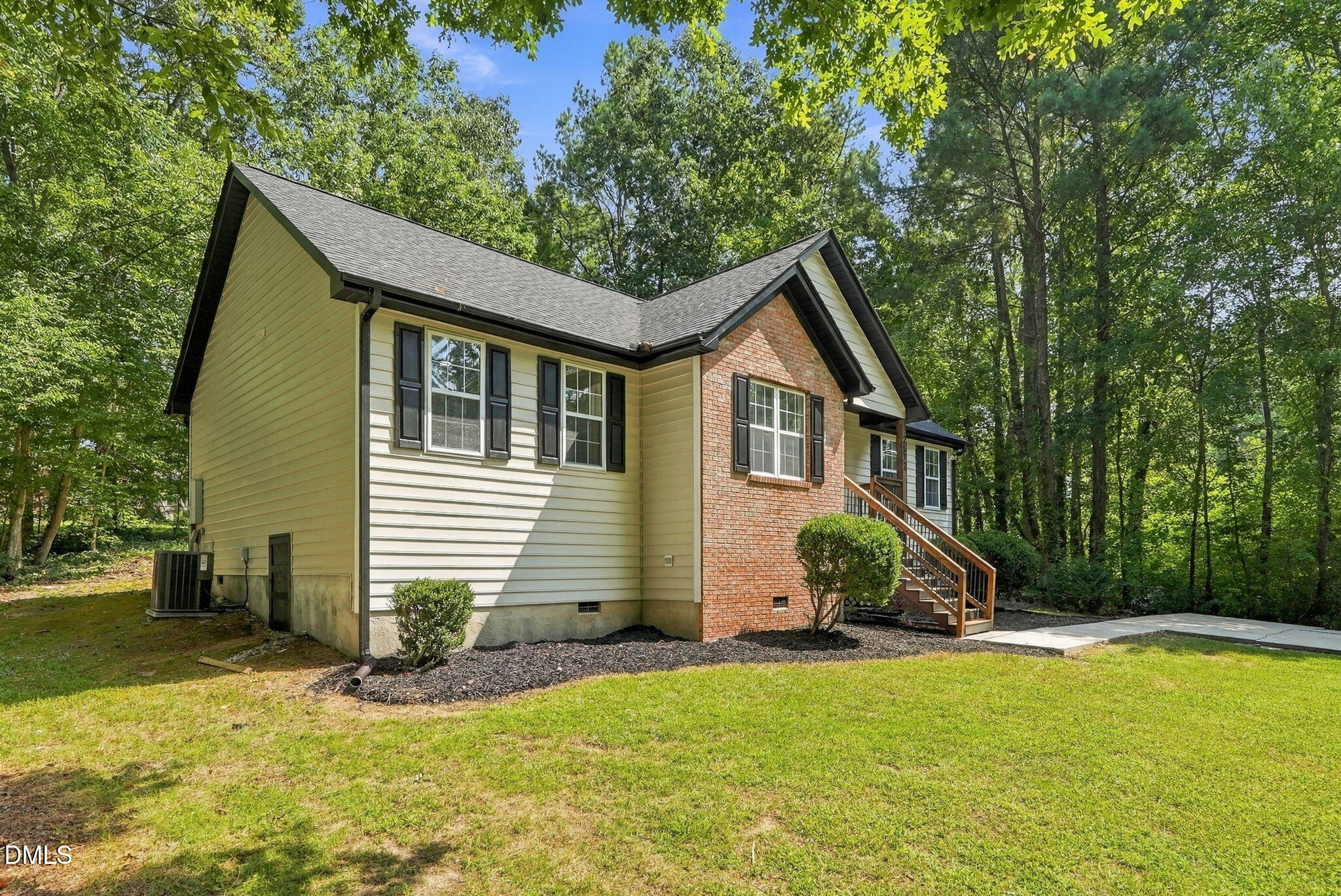 2572 Chadwick Place Property Photo 5