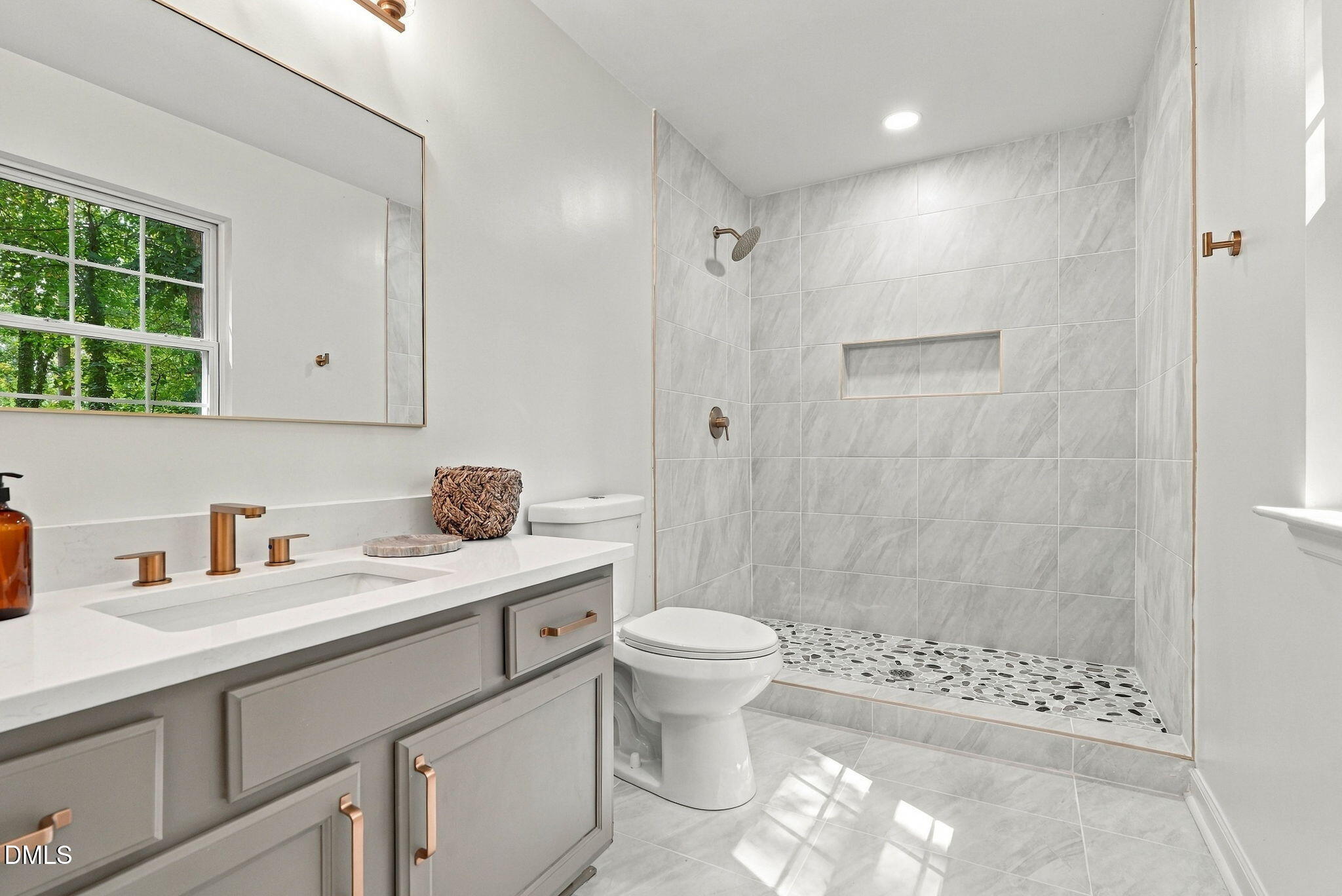 2572 Chadwick Place Property Photo 50
