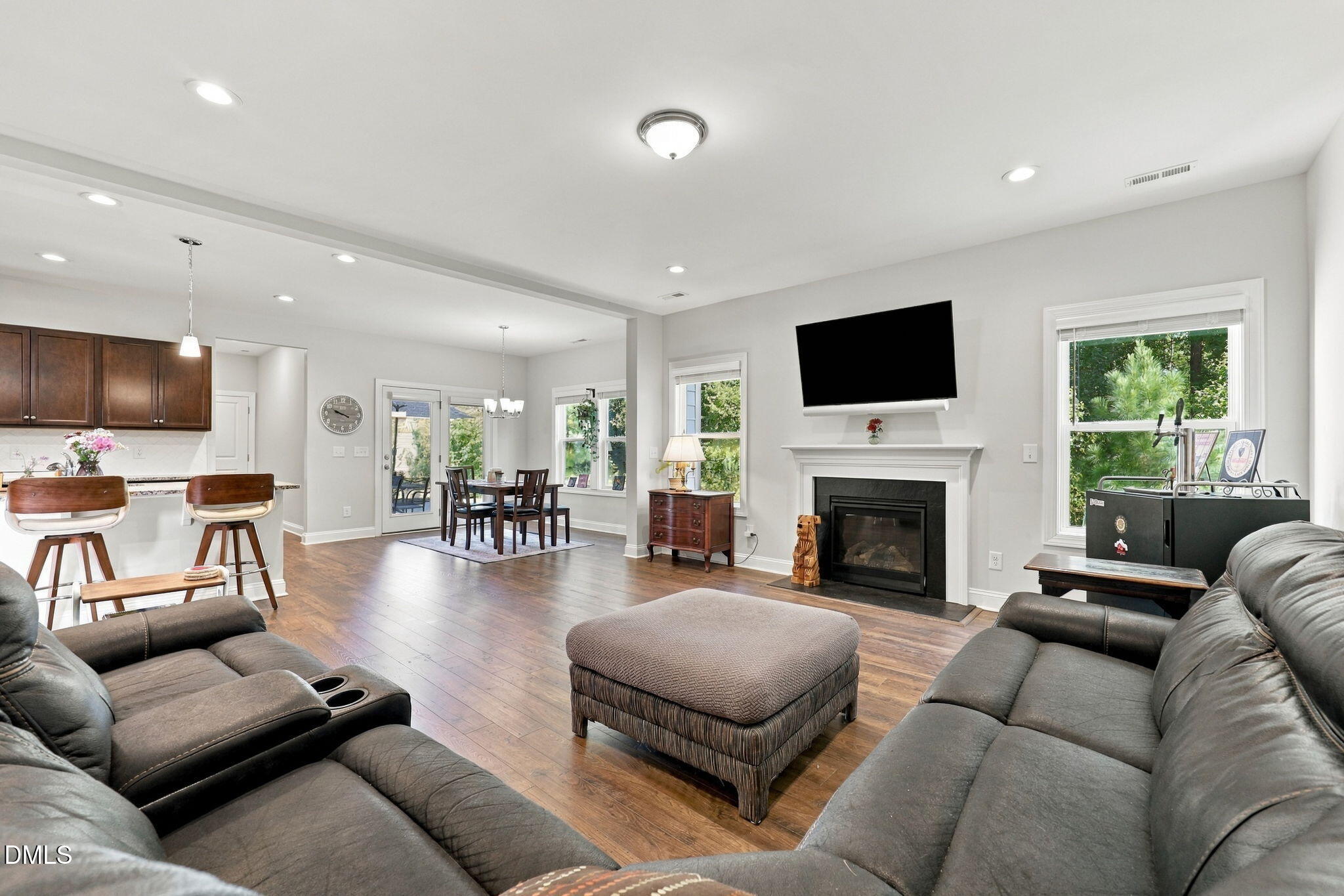 608 Priory Circle Property Photo 18