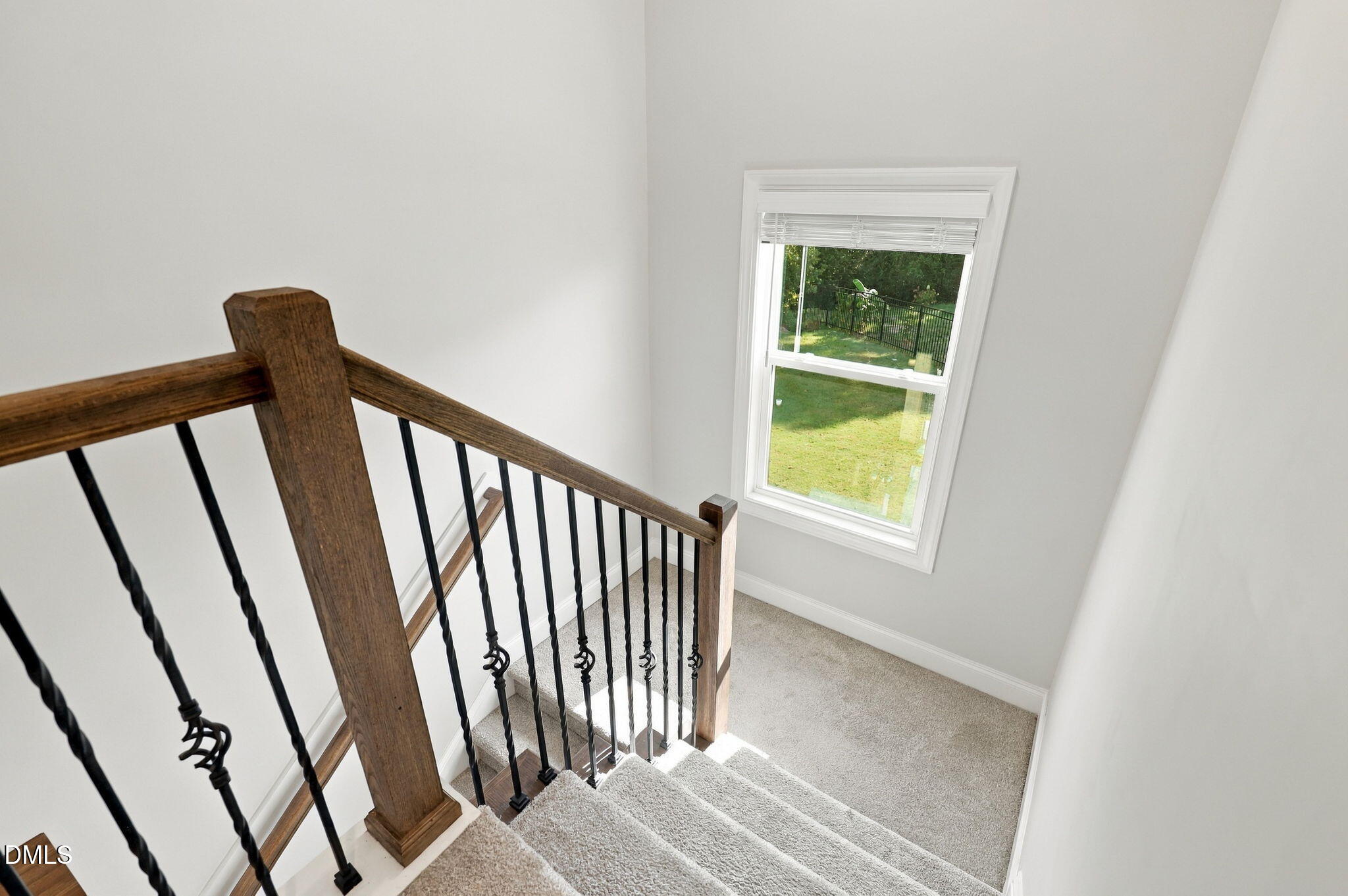 608 Priory Circle Property Photo 19