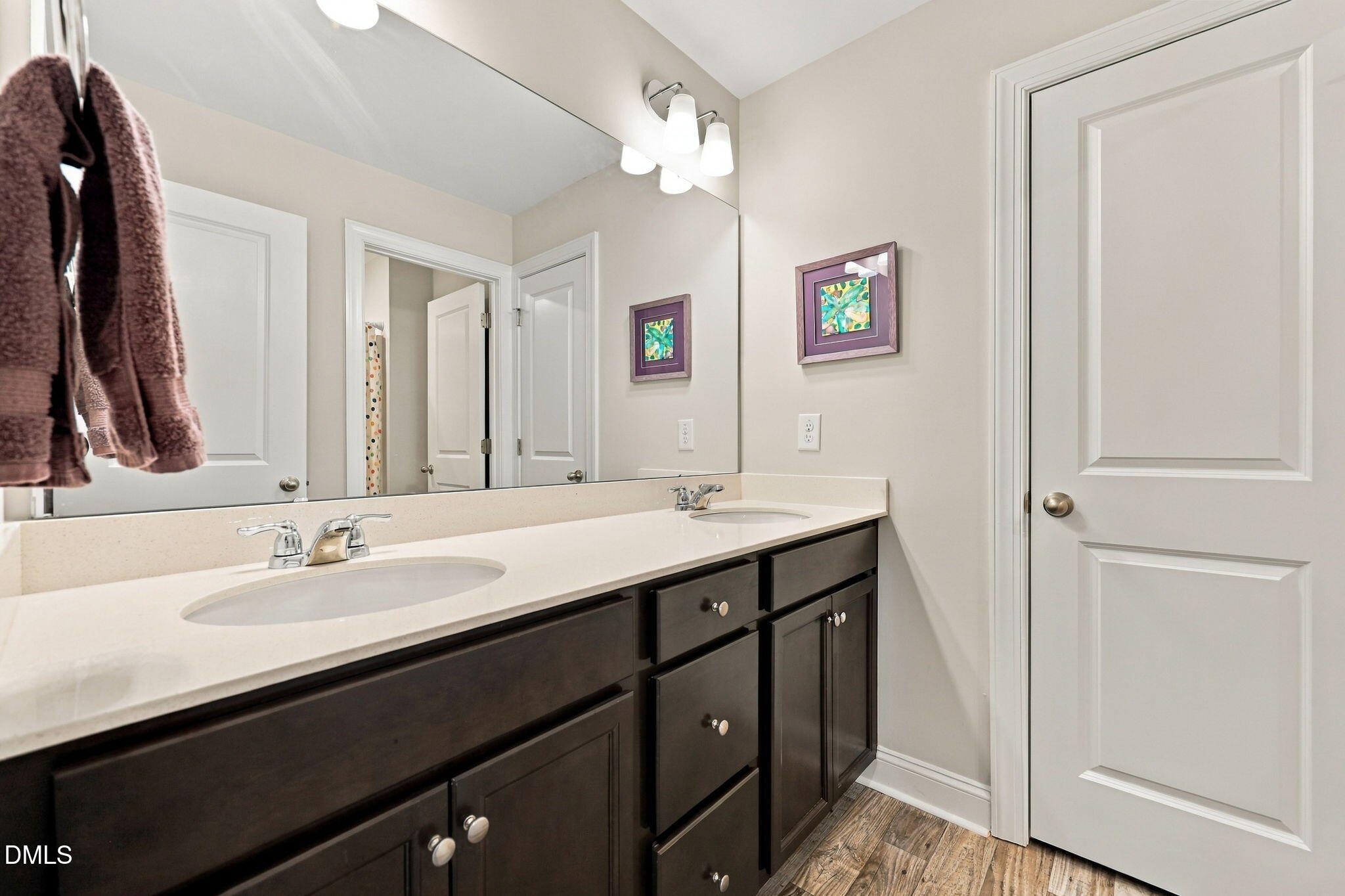 608 Priory Circle Property Photo 33