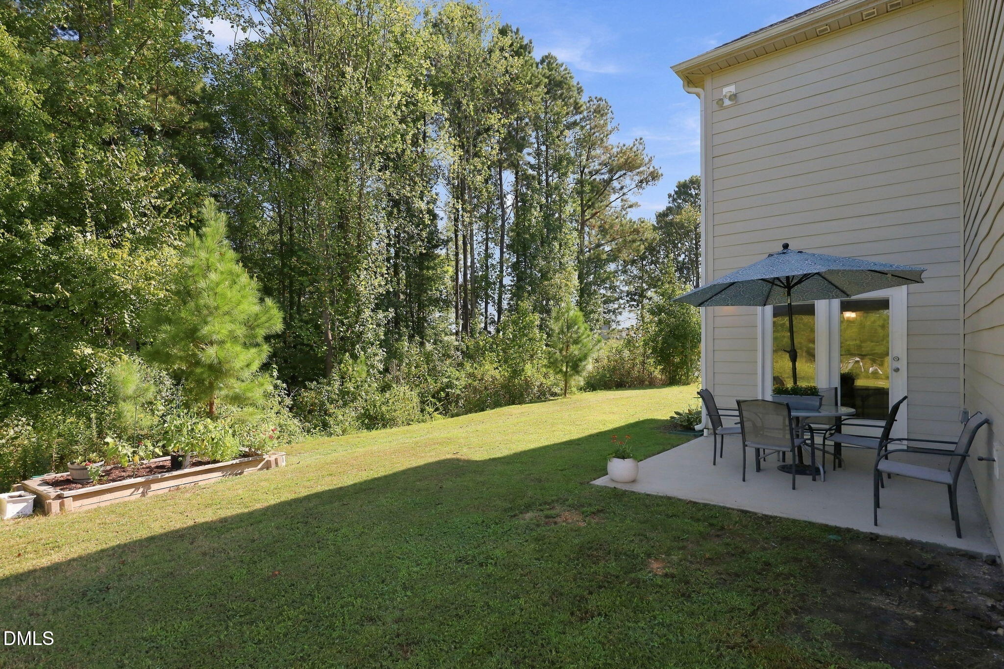 608 Priory Circle Property Photo 37