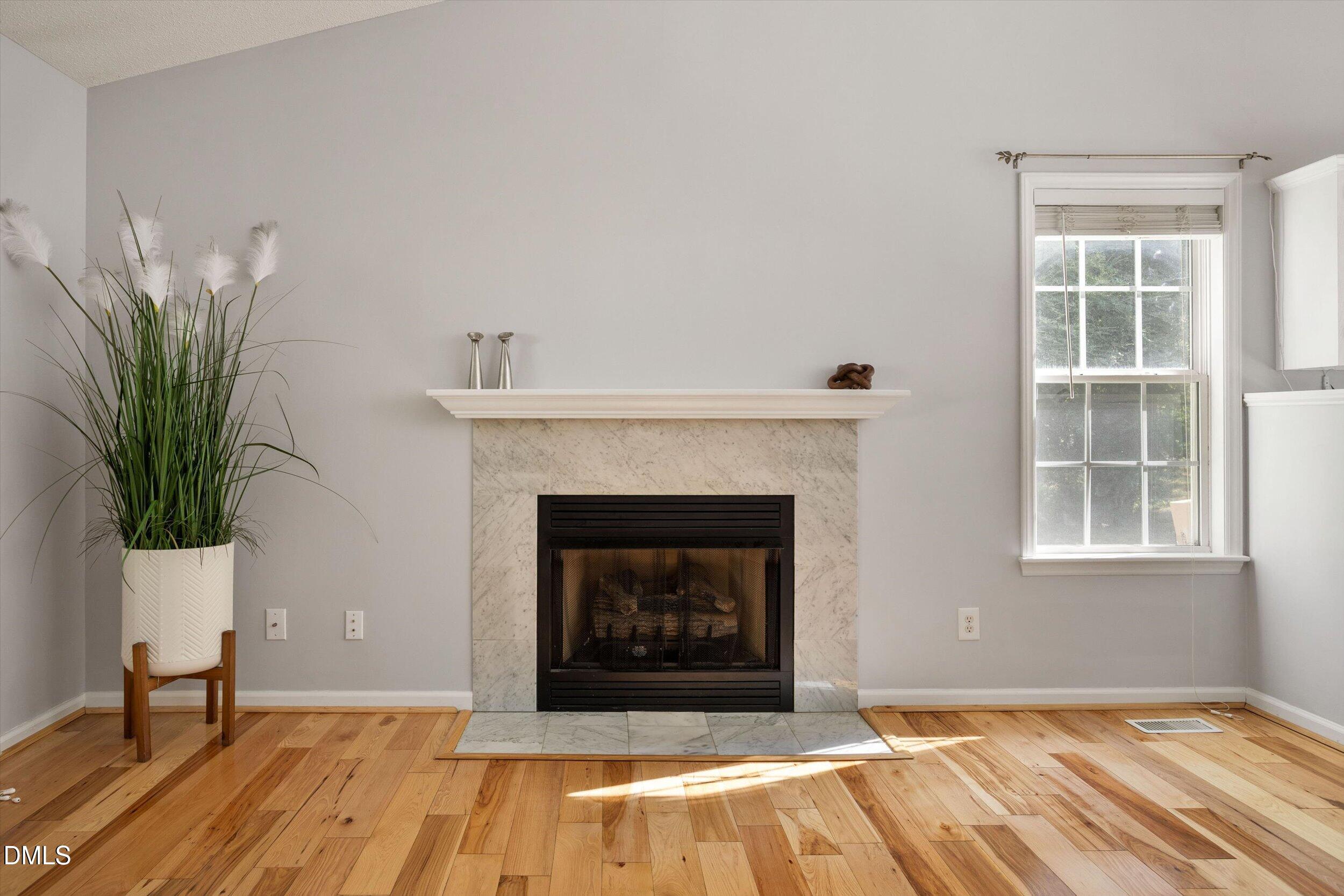 53 Grove Point Property Photo 7