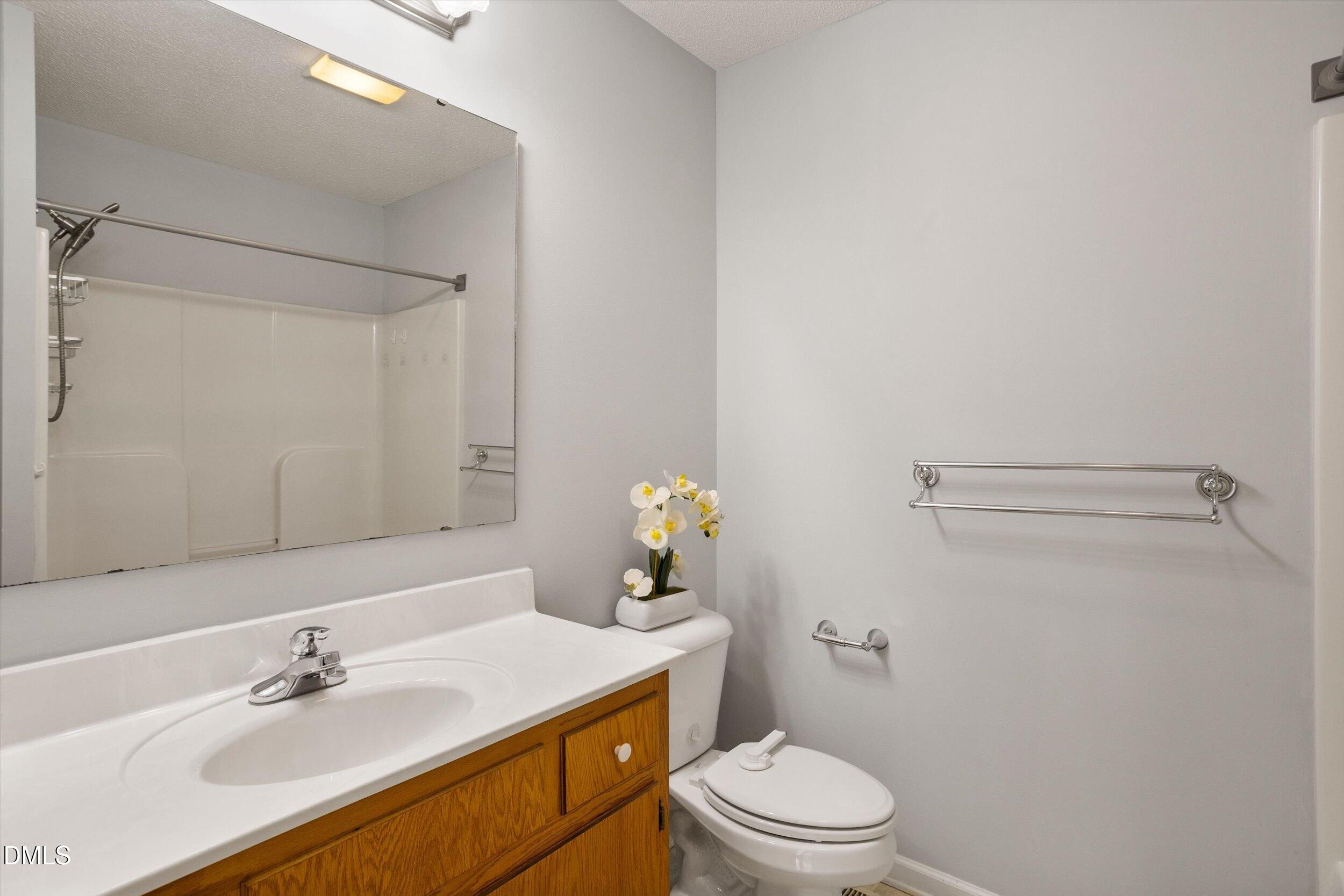 53 Grove Point Property Photo 26