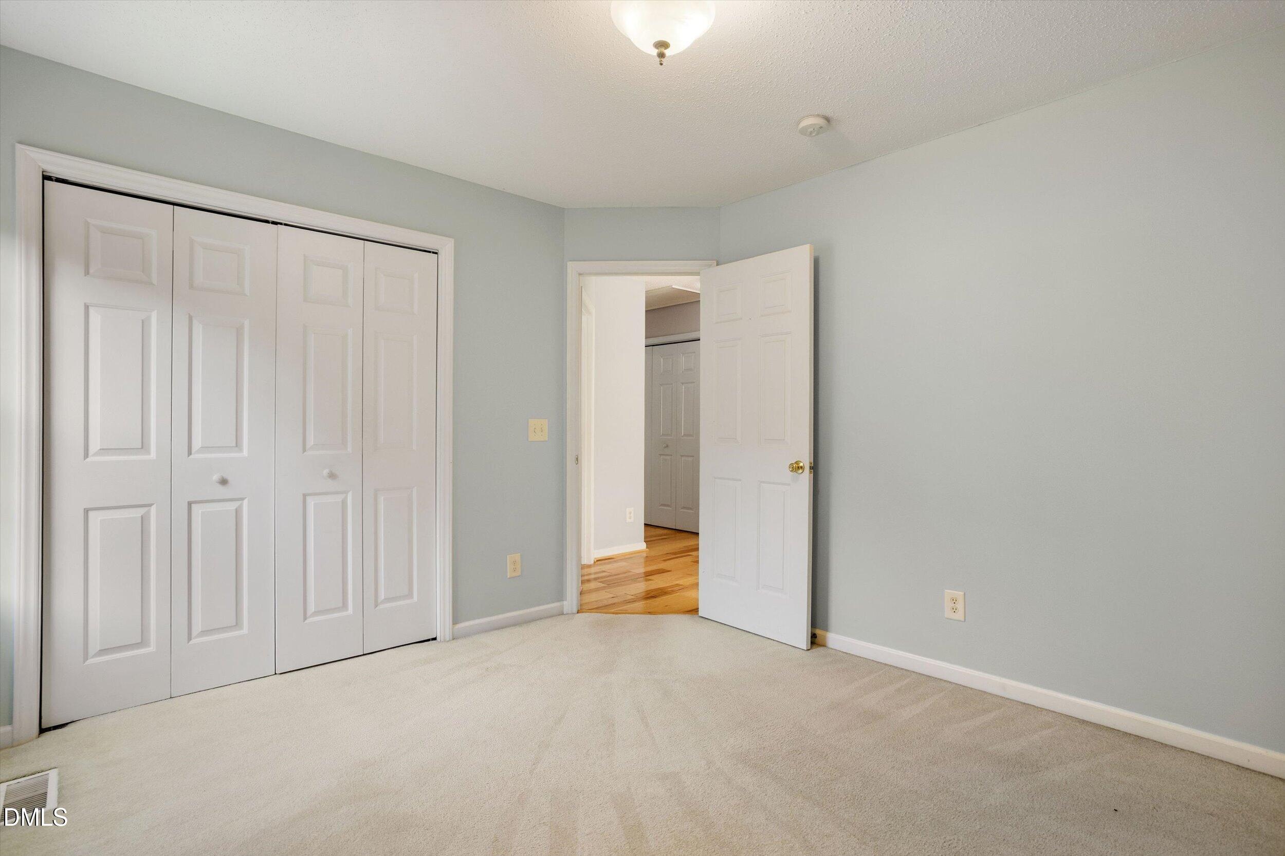 53 Grove Point Property Photo 29