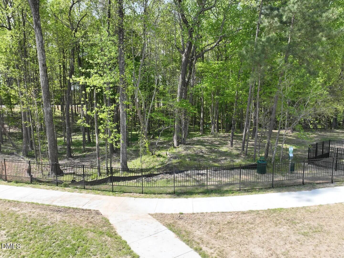 1673 Lilac Garden Lane Property Photo 21