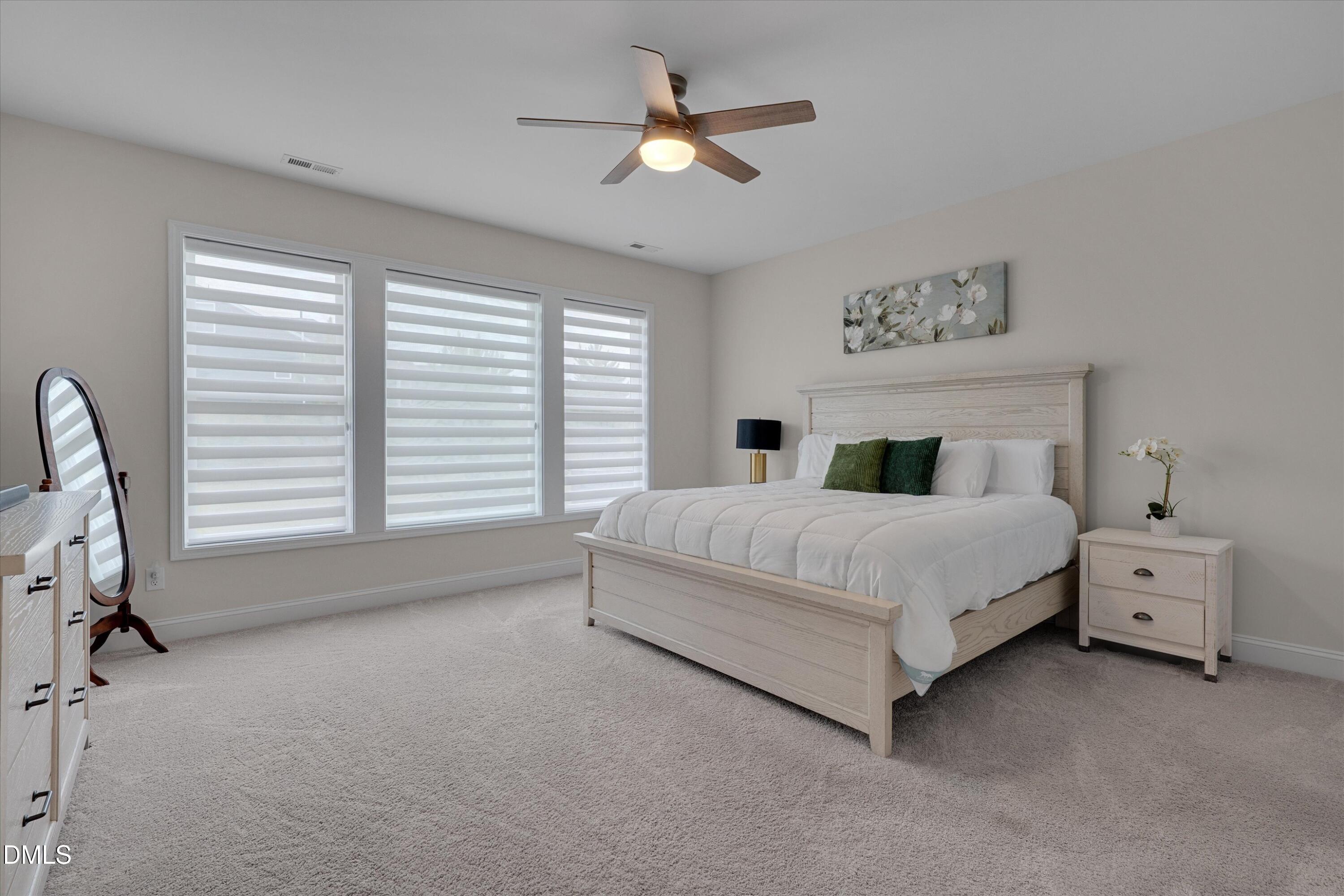 864 Flower Manor Drive Property Photo 10