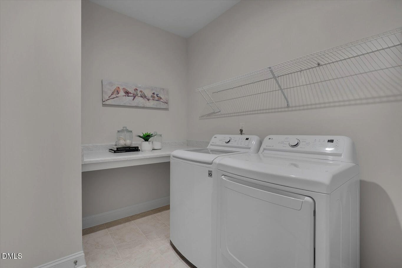 864 Flower Manor Drive Property Photo 14