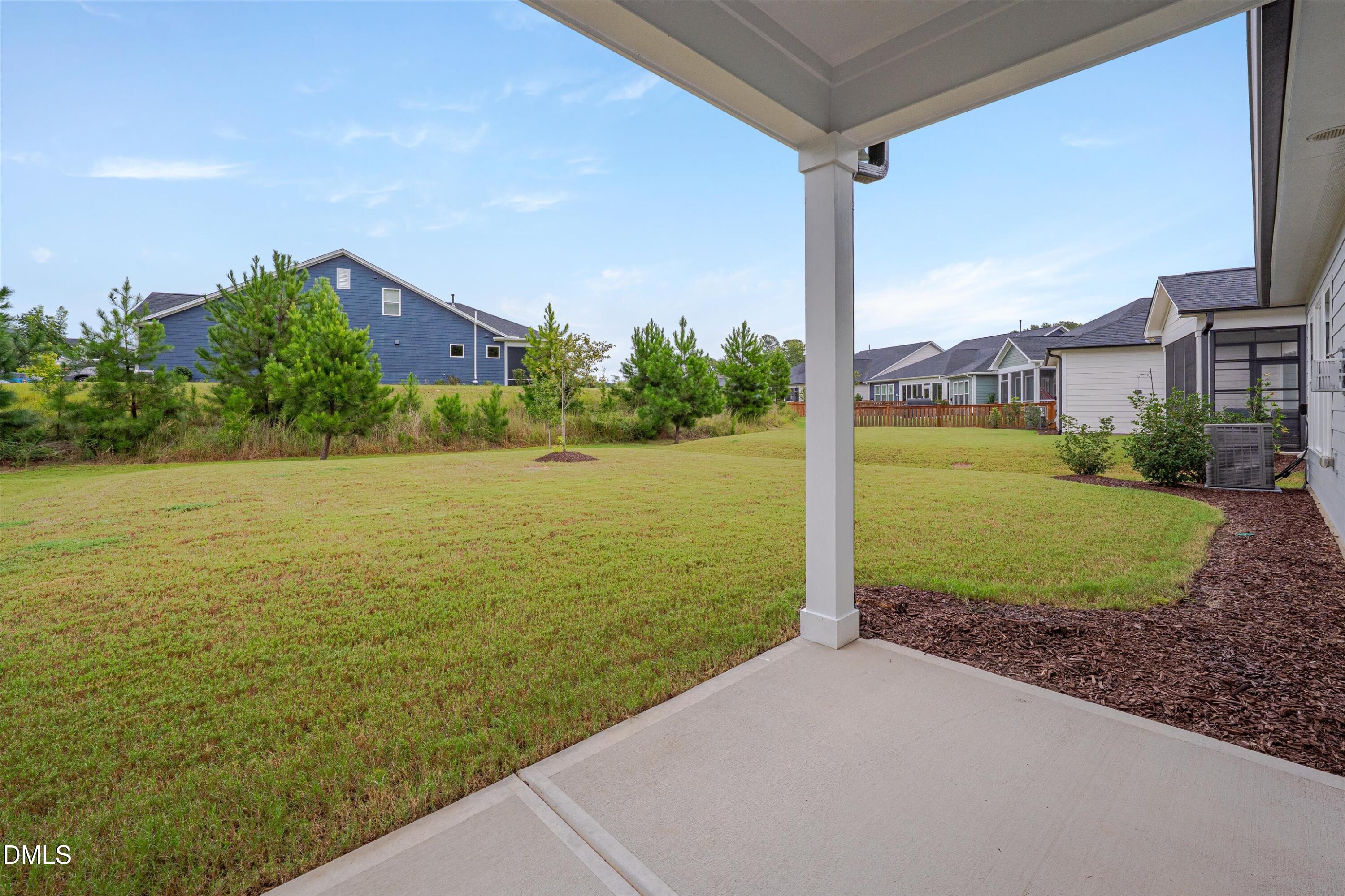 864 Flower Manor Drive Property Photo 15