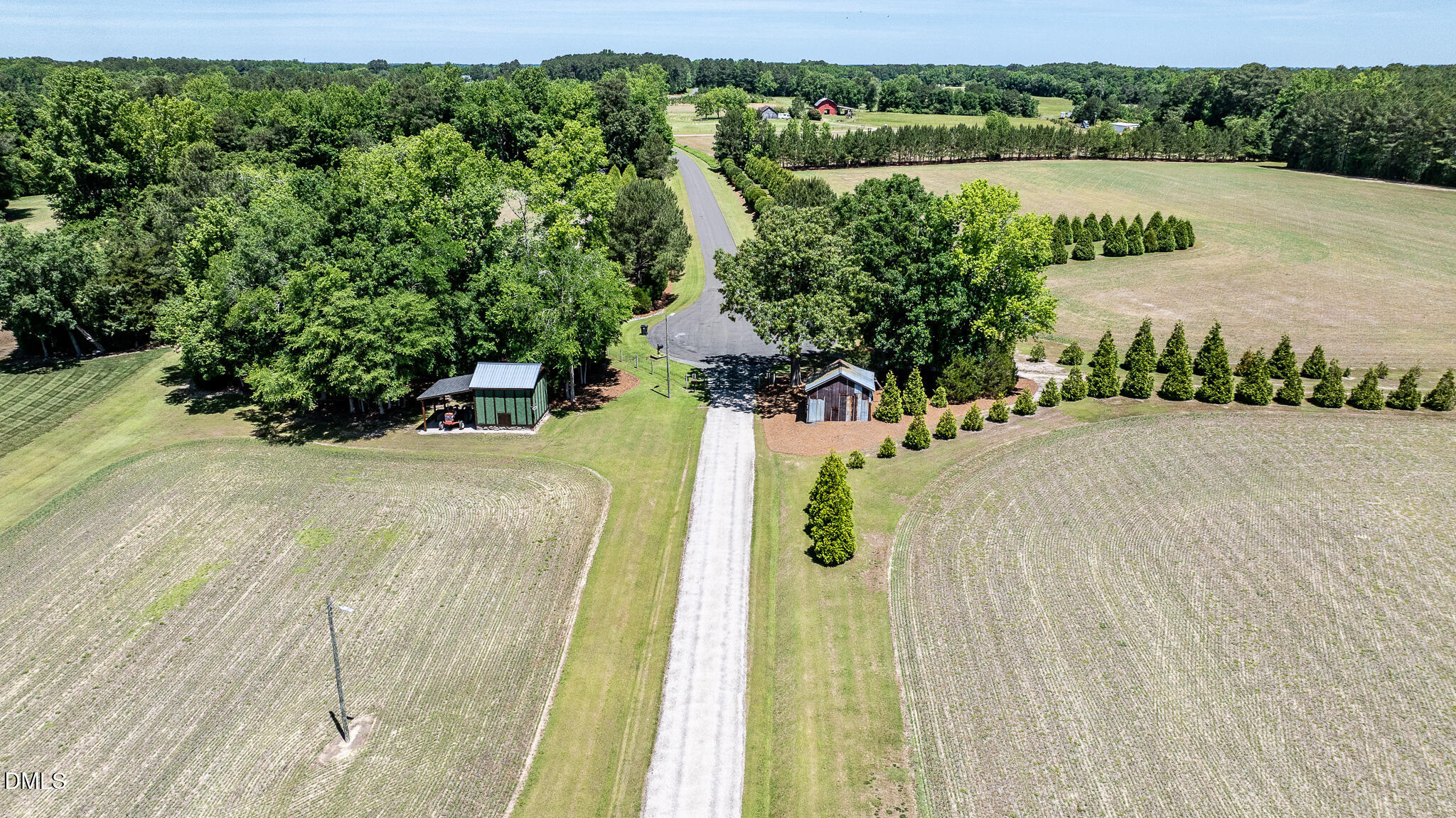 394 King Road Property Photo 4