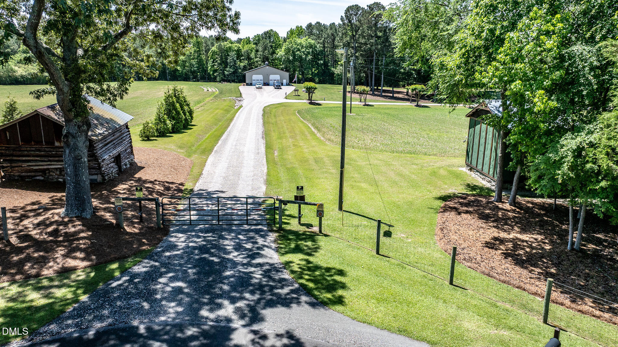 394 King Road Property Photo 44