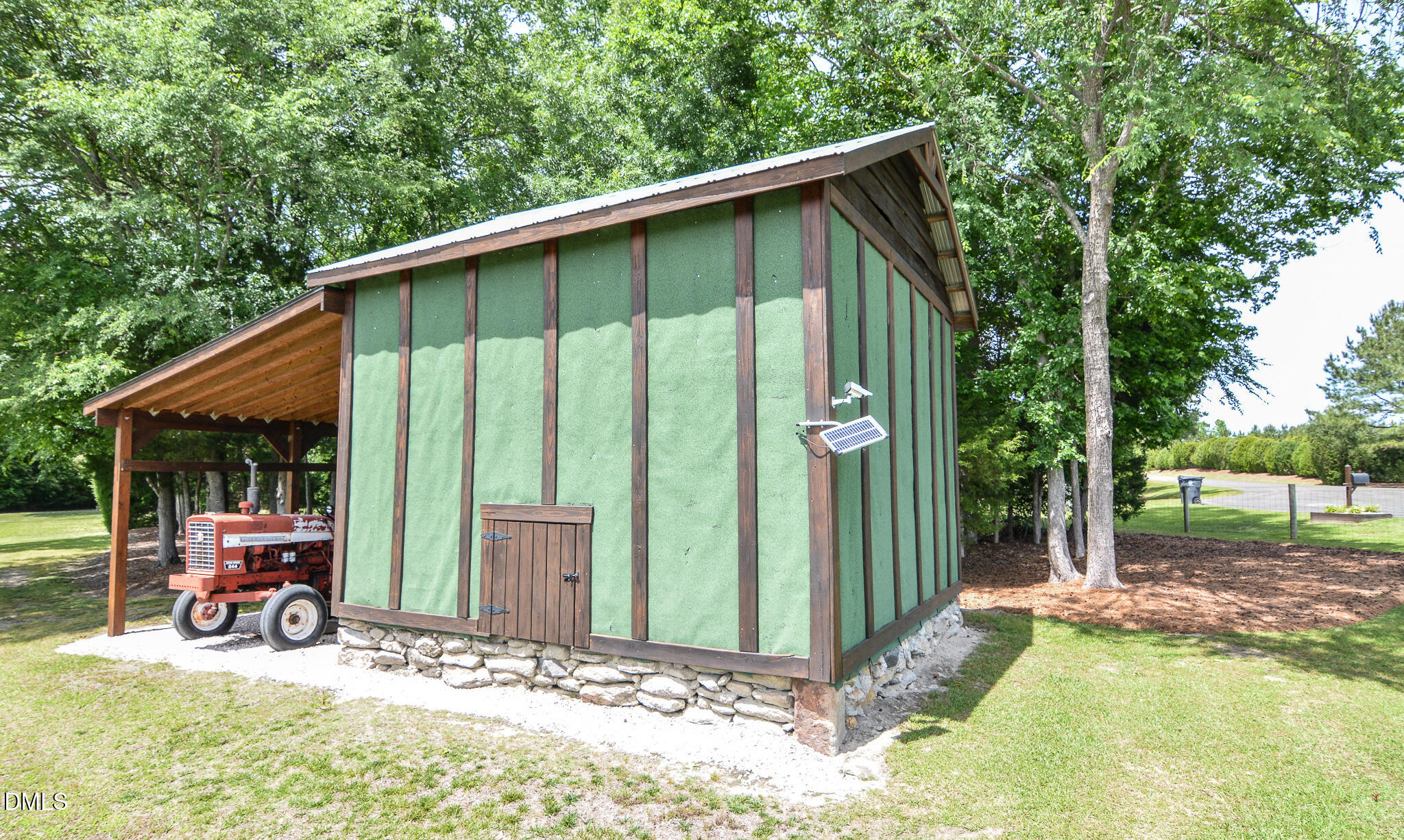 394 King Road Property Photo 46