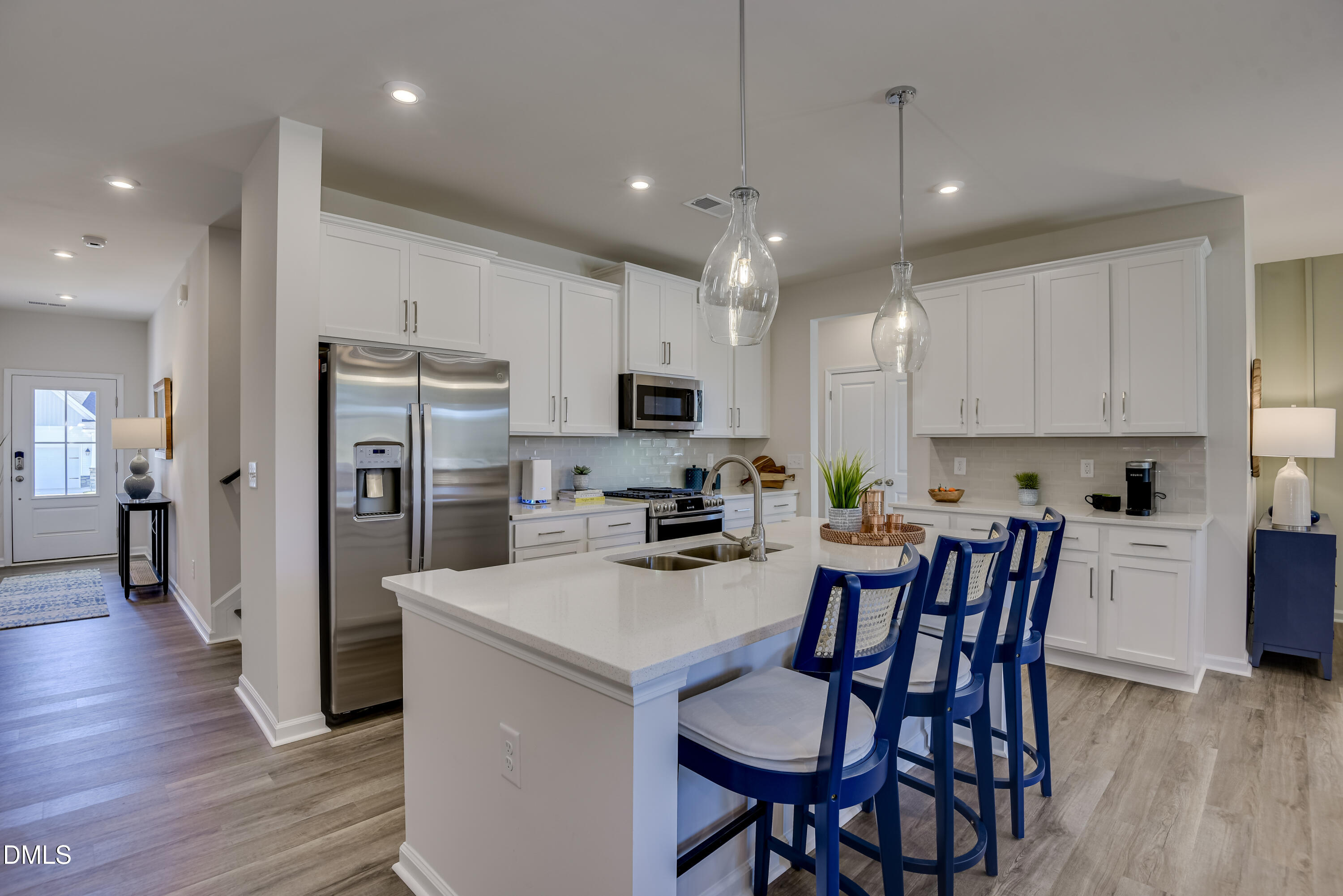 1684 Lilac Garden Lane Property Photo 9