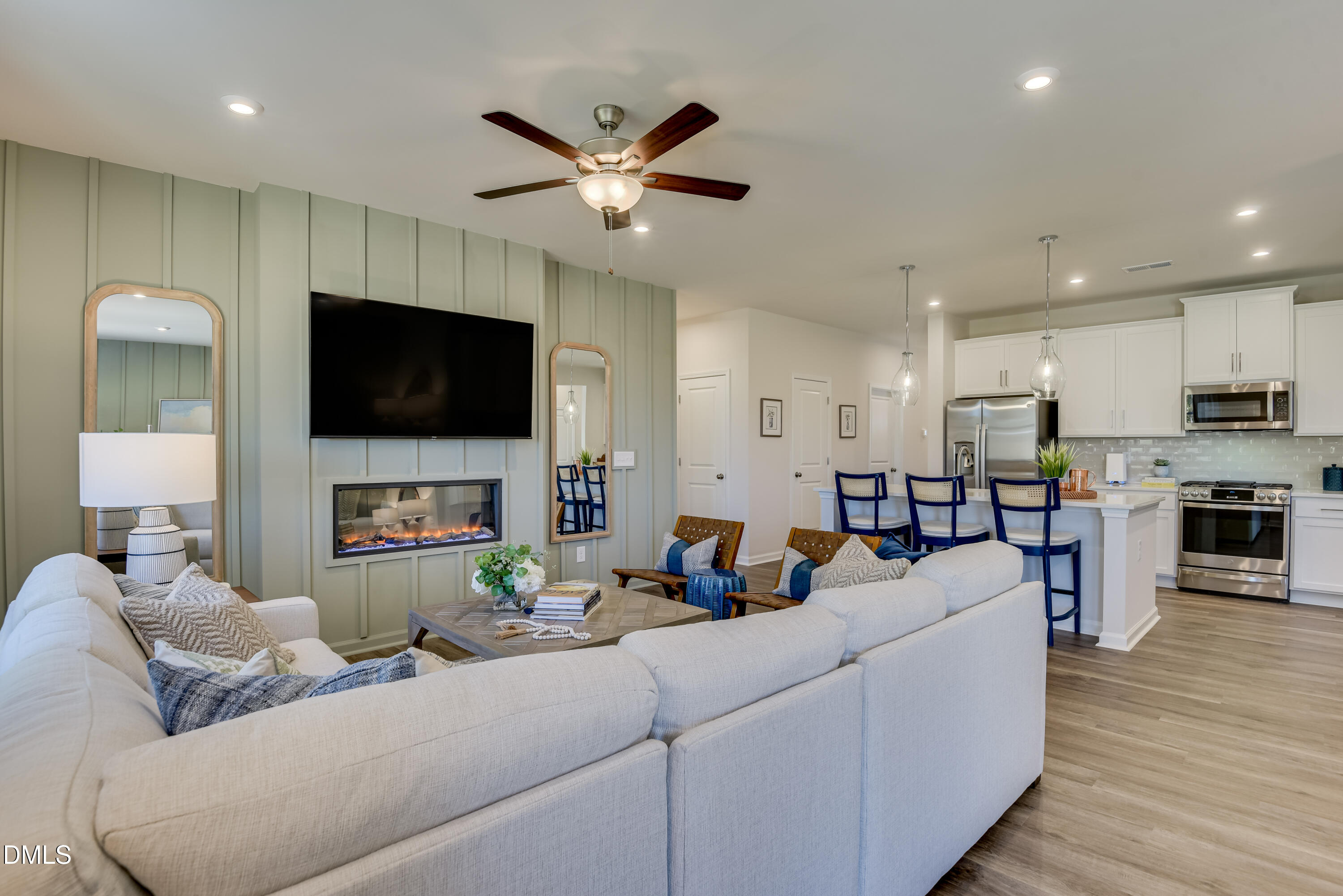1684 Lilac Garden Lane Property Photo 16