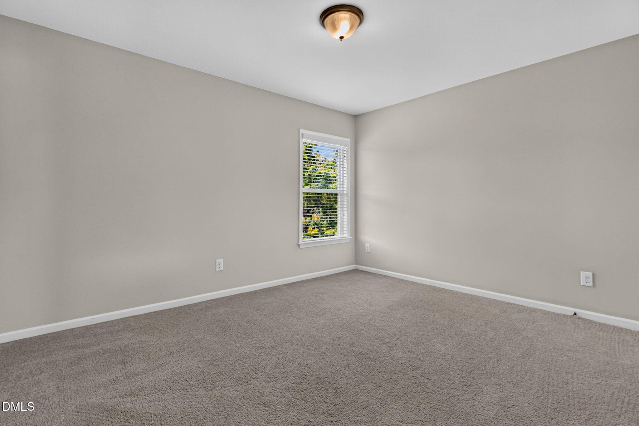 122 Windrush Lane Property Photo 37