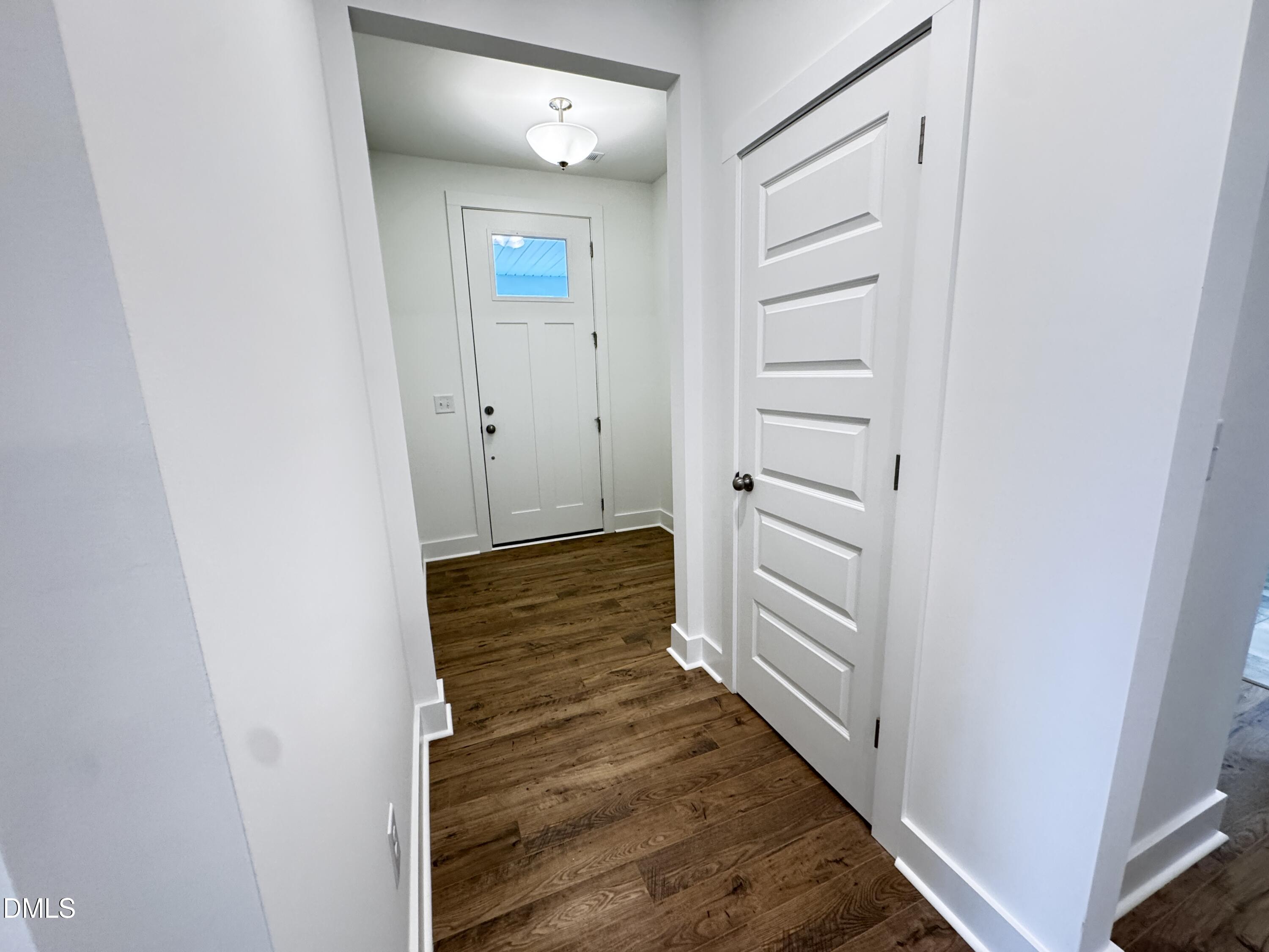 60 Seagrass Landing Property Photo 3