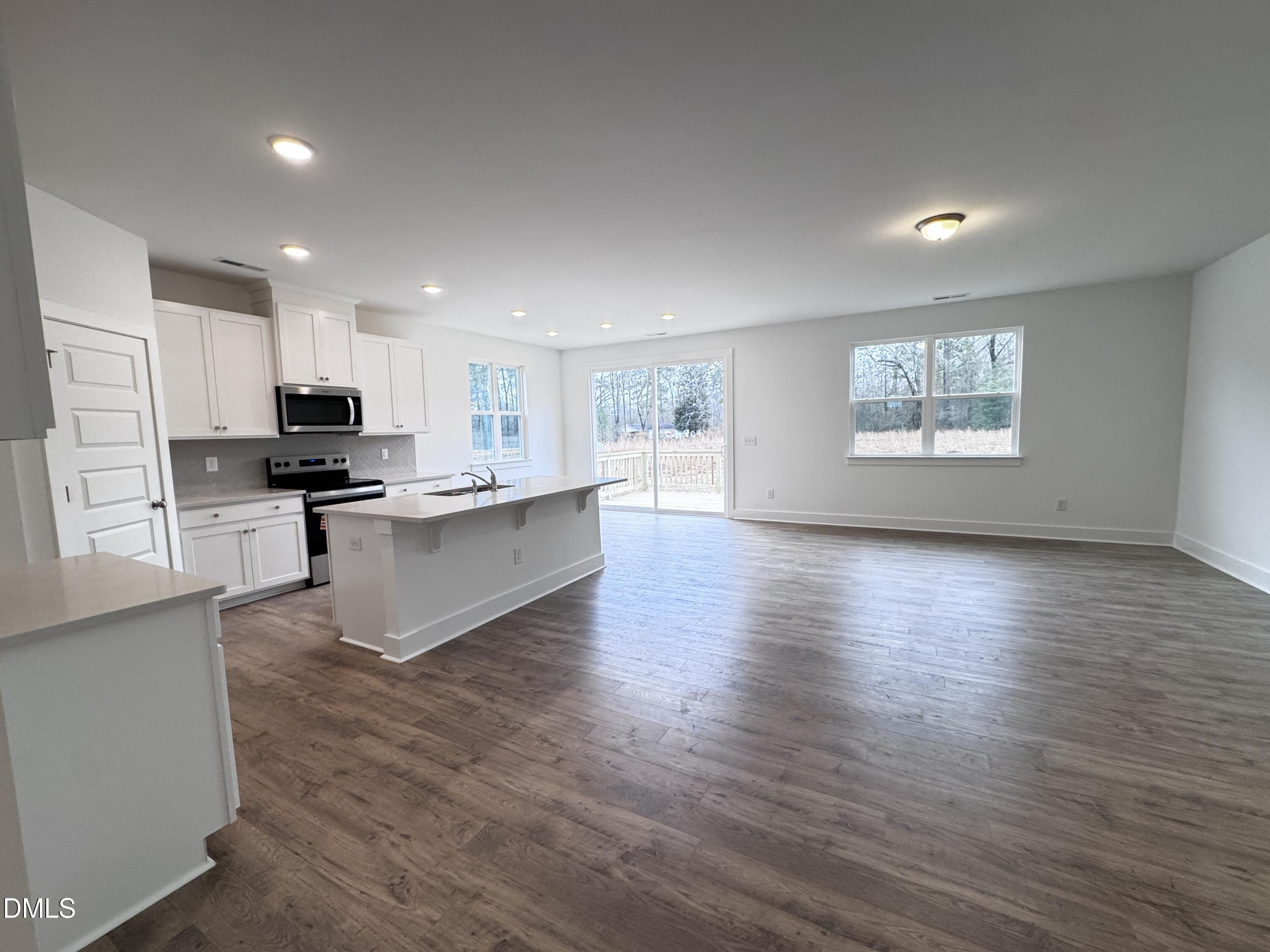 60 Seagrass Landing Property Photo 10