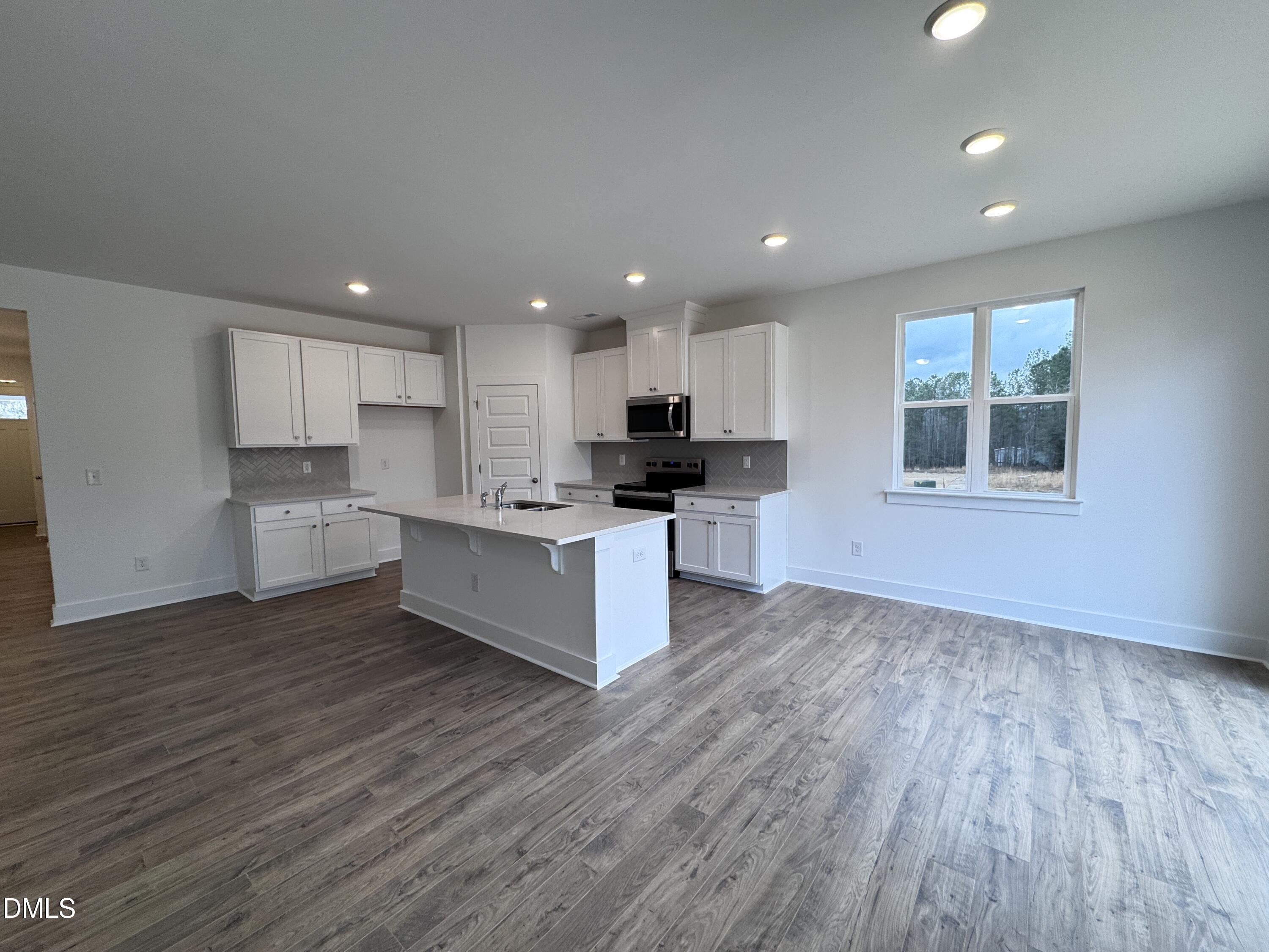 60 Seagrass Landing Property Photo 14