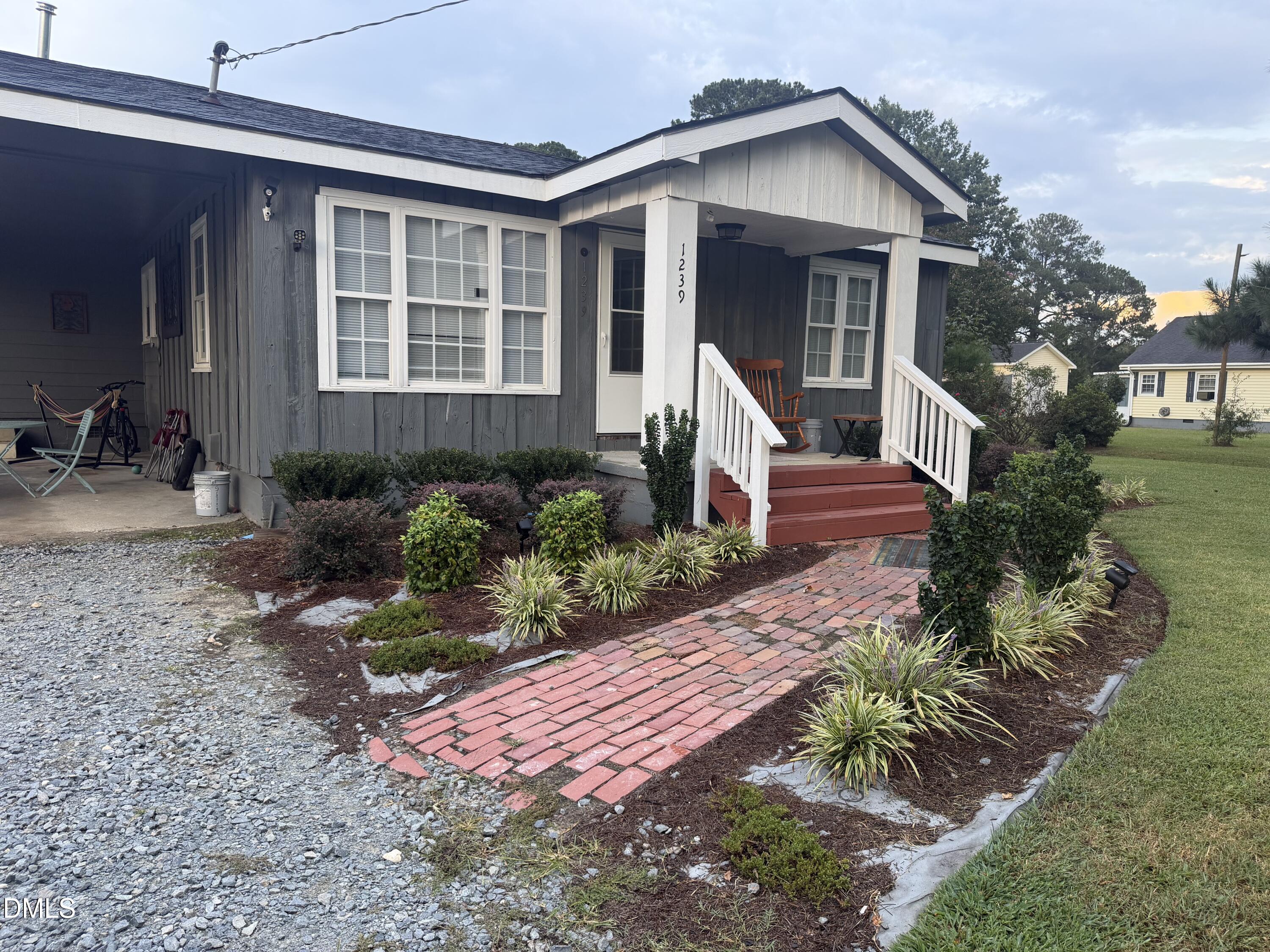 1239 Brogden Road Property Photo 4