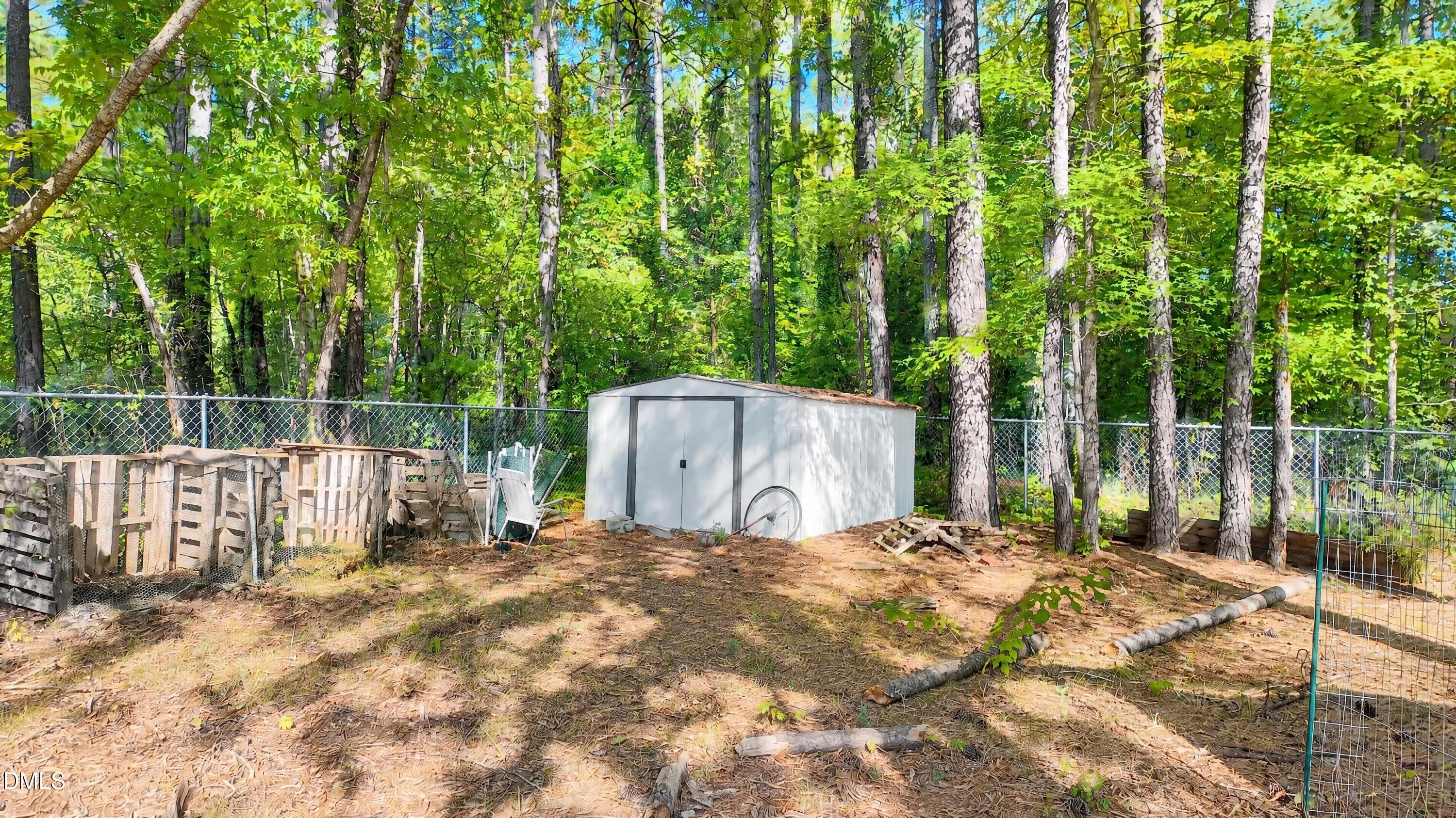 2603 Windy Hill Road Property Photo 23