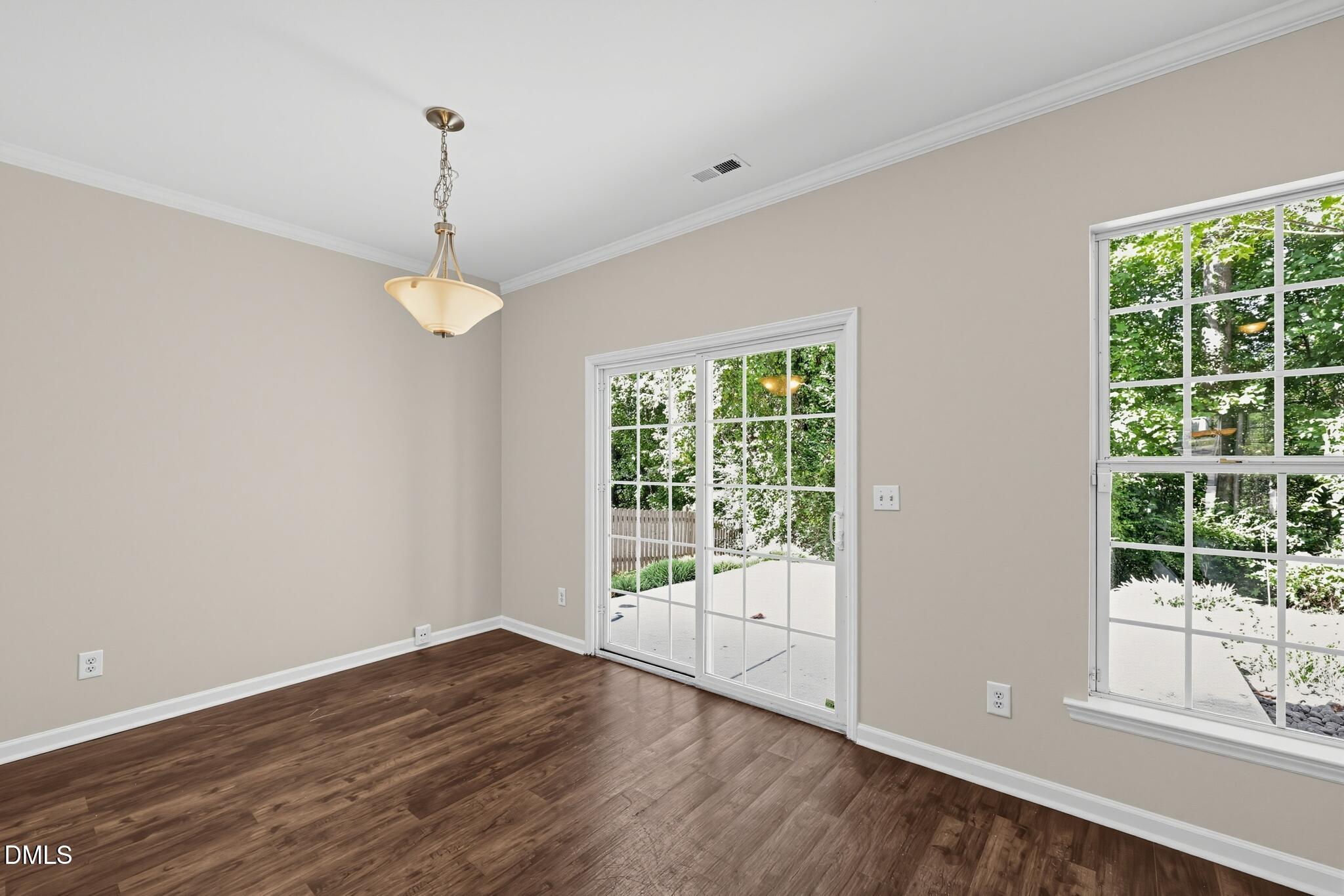 2100 Betry Place Property Photo 6